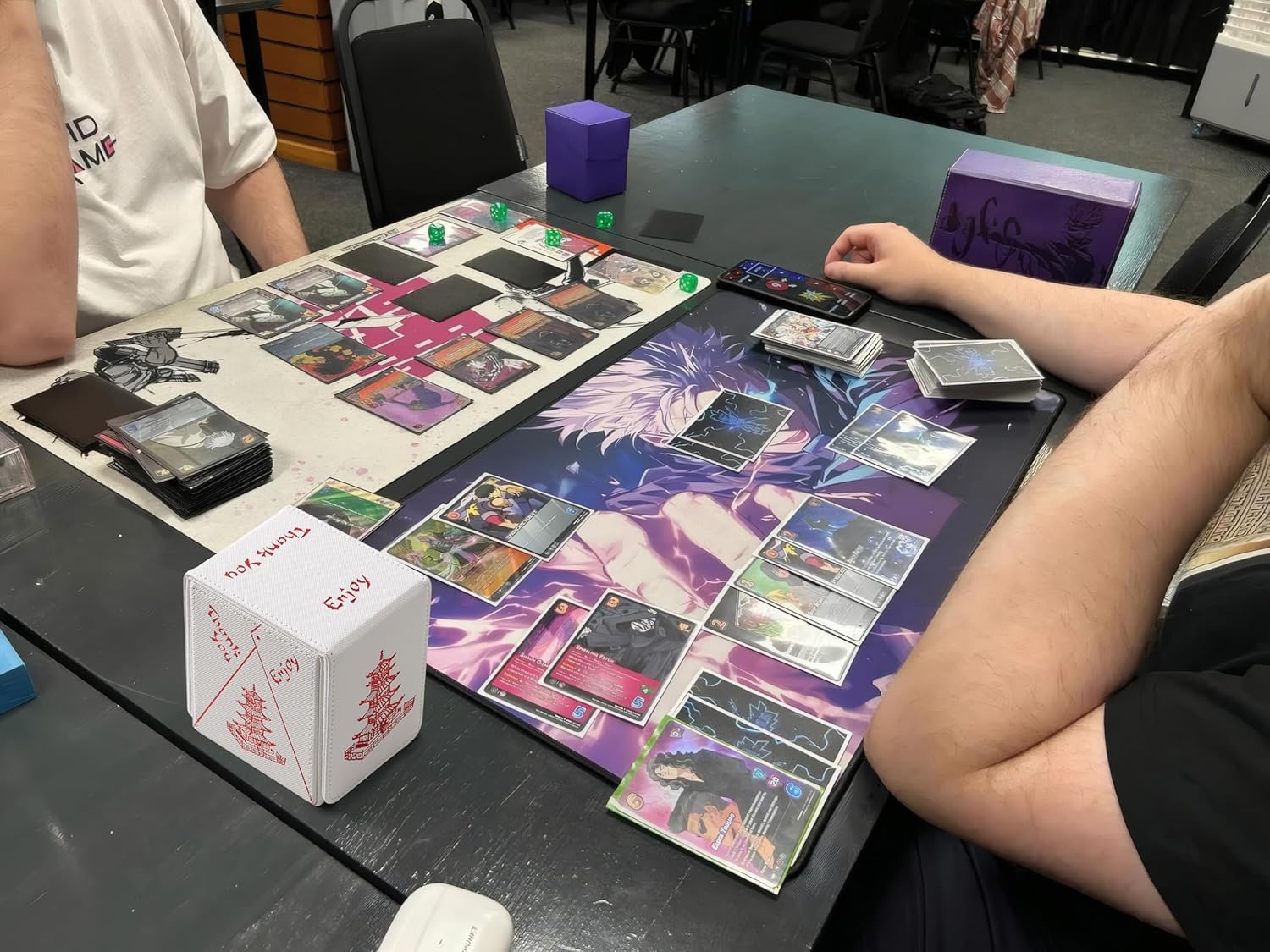 Venssu Chinese Takeout MTG Deck Box, Commander Deck Case Fits 100 Double Sleeved Cards, PU Leather Storage Box with 2 Dividers(Bright Red and White), Compatible with TCG/PTCG/EDH/Magic/Sport Cards