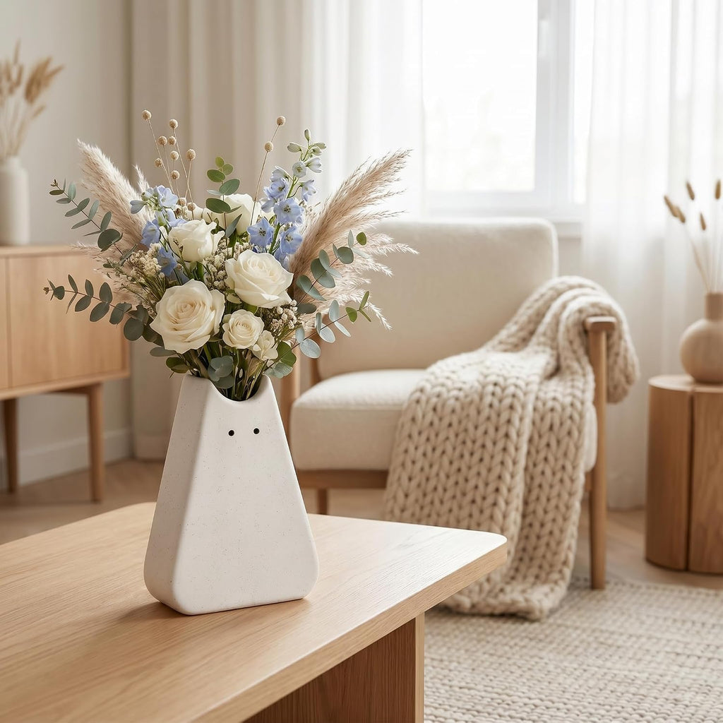 Adorable White Cat Vase - Modern, Simple & Creative Ceramic Flower Vase, Perfect Unique Gift for Girls, Women, Mothers & Cat Lovers - Ideal for Home Decor