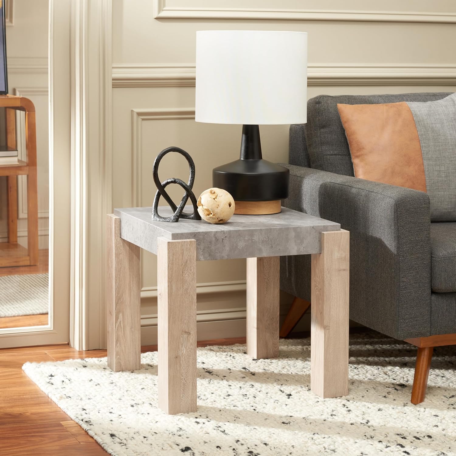 SAFAVIEH Home Collection Coromio Light Grey/Natural End Table for Living Room, Bedroom, Home Office, Foyer