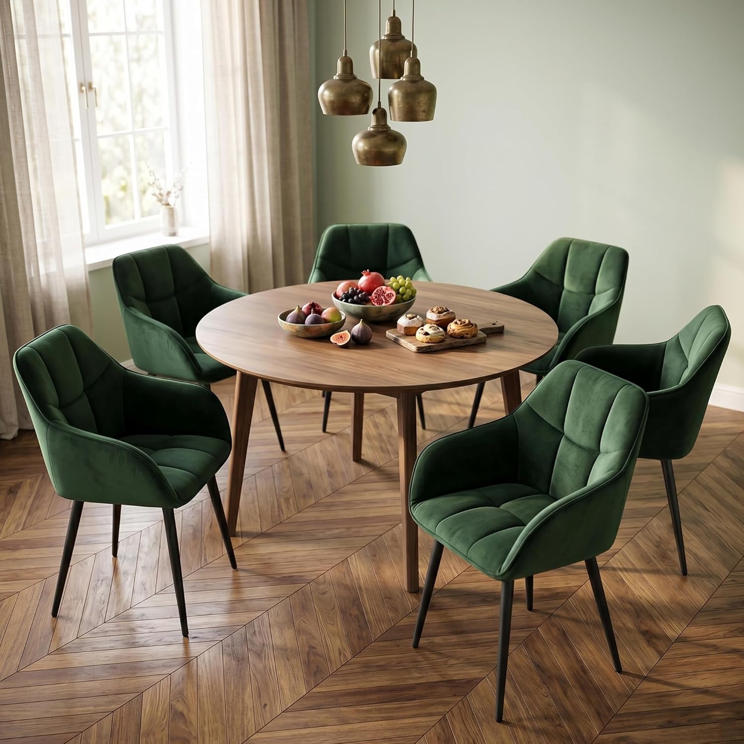Modern Green Velvet Dining Chairs, Upholstered Tufted Side Chairs with Arms Set of 2, Black Metal Legs, Accent Arm Chairs for Kitchen, Dining Room, Living Room (Green)