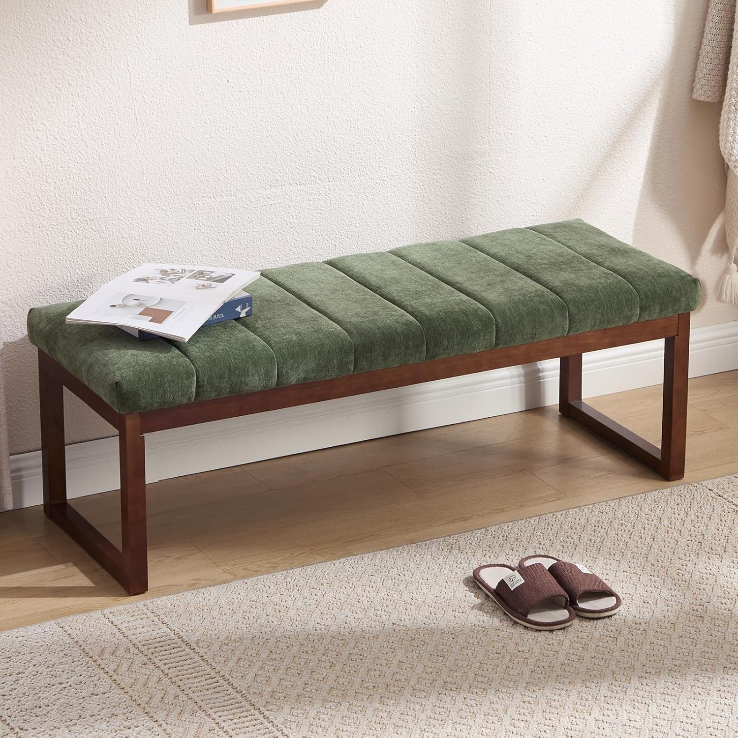 53.2" Upholstered End of Bed Bench, Modern Chenille Fabric Bedroom Bench with Cushion, Padded Dining Bench Entryway Bench with Solid Wood Frame for Bedroom, Living Room, Green