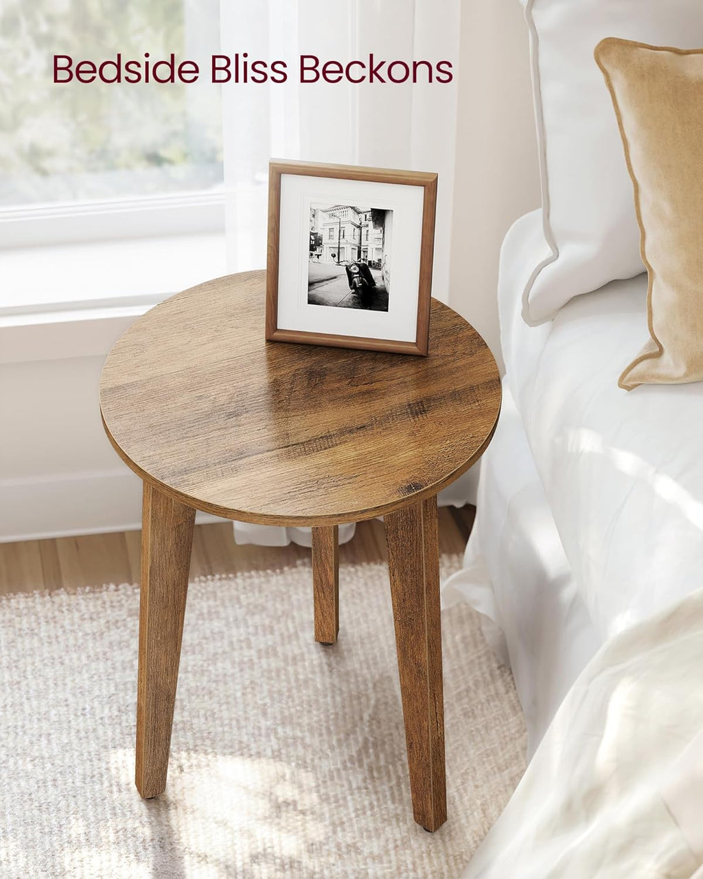 VASAGLE MAEZO Collection - Small Side Table, Round End Table, Nightstand with Tapered Legs, Curved Transitions, for Small Spaces, Living Room, Bedroom, Honey Brown ULET237KB01S