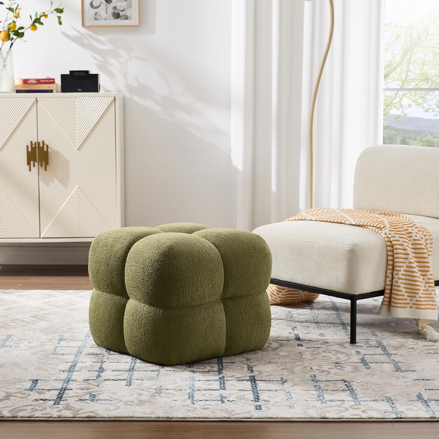 ONEVOG Olive Green‌ Modern Ottoman, 21" Square Fuzzy Couch Sherpa Pouf Ottoman, Tufted Cute Boucle Fabric Foot Stools, Upholsered Footrest & Coffee Table & Vanity Chair for Living Room Bedroom, Dorm