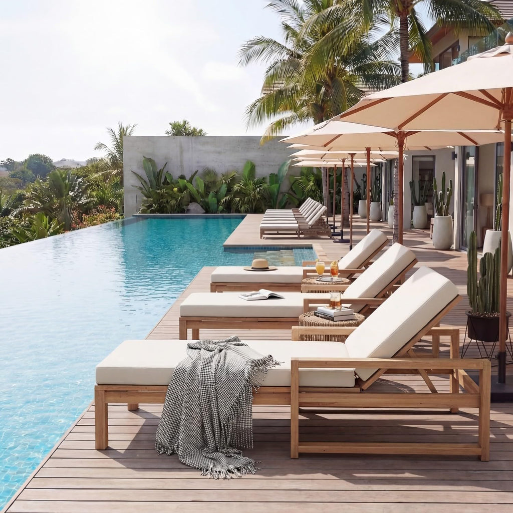 Outdoor Chaise Lounge Chair Set of 2, Patio Chaise Lounge Recliner with Adjustable Backrest, Acacia Wood Poolside Chaise Lounge with Thick All-Weather Cushions for Patio, Deck and Backyard(B)