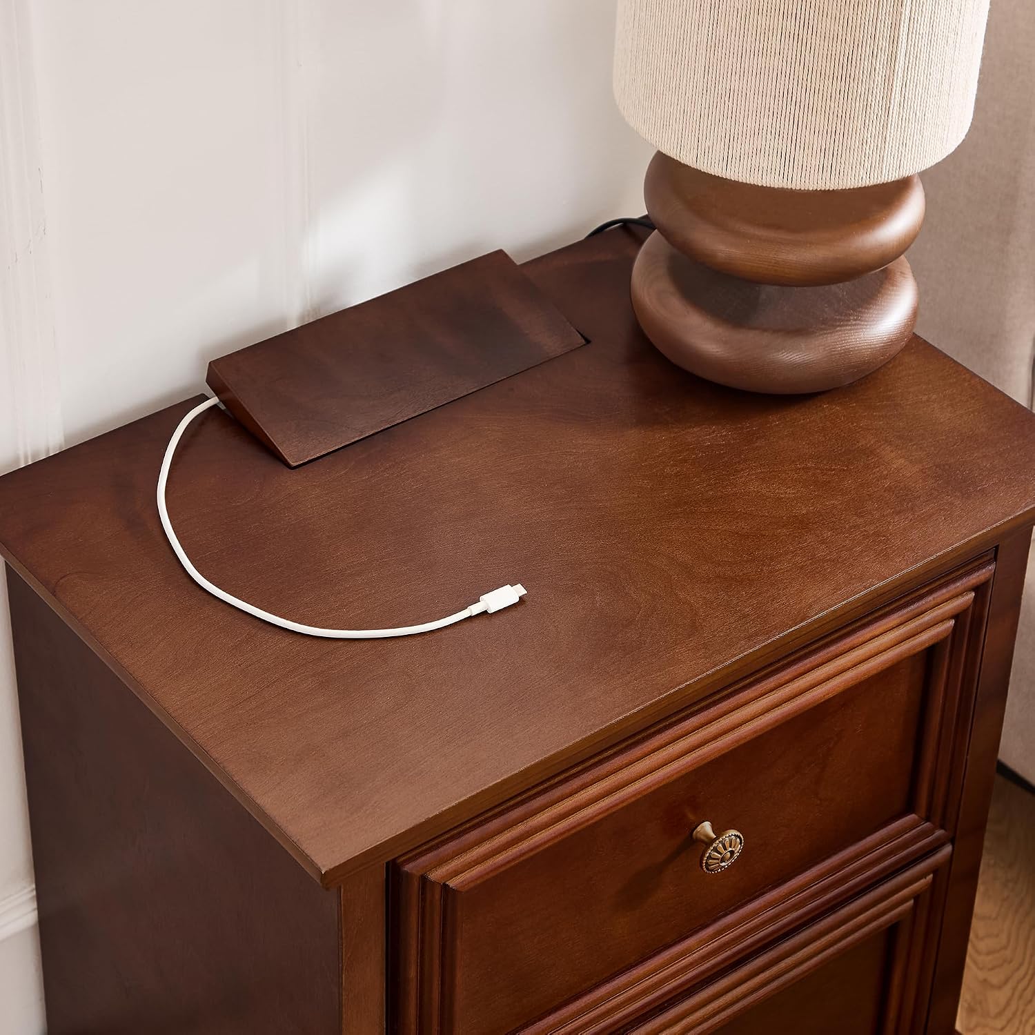 Traditional End Table with Storage & Charging Station 22.9-Inch Wood Modern Vintage Side Table Nightstand with 2 Drawers for Living Room Bedroom, Walnut
