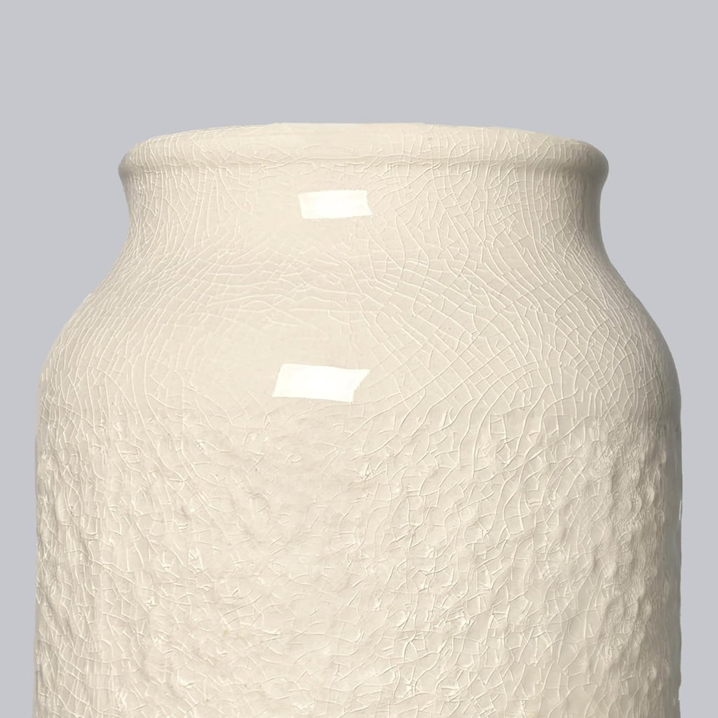 White Ceramic Vase for Flowers, 9 Inch Modern Decorative Vase for Home Decor, Centerpieces, Table, Living Room, Bathroom, Kitchen, Jarrones Decorativos para Sala