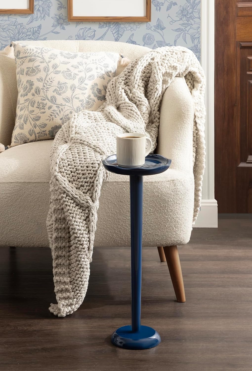 Kate and Laurel Alessia Modern Decorative Round Drink Table, 8 x 8 x 22, Navy Blue, Transitional Glossy Pedestal Plant Stand with Smooth Curvature and Wavy Scalloped Tabletop