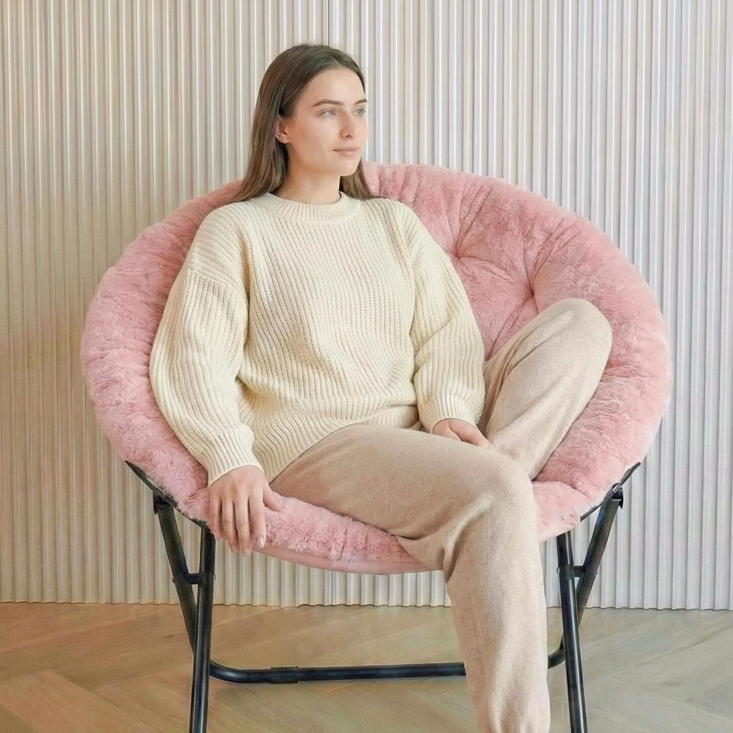 Comfy Faux Fur Saucer Chair for Adults, Foldable Moon Chair with Metal Frame, Soft Padded Lounge Chair for Bedroom, Dorm & Gaming, Large Cozy Circle Chair for Teens & Adults (Dusty Rose)