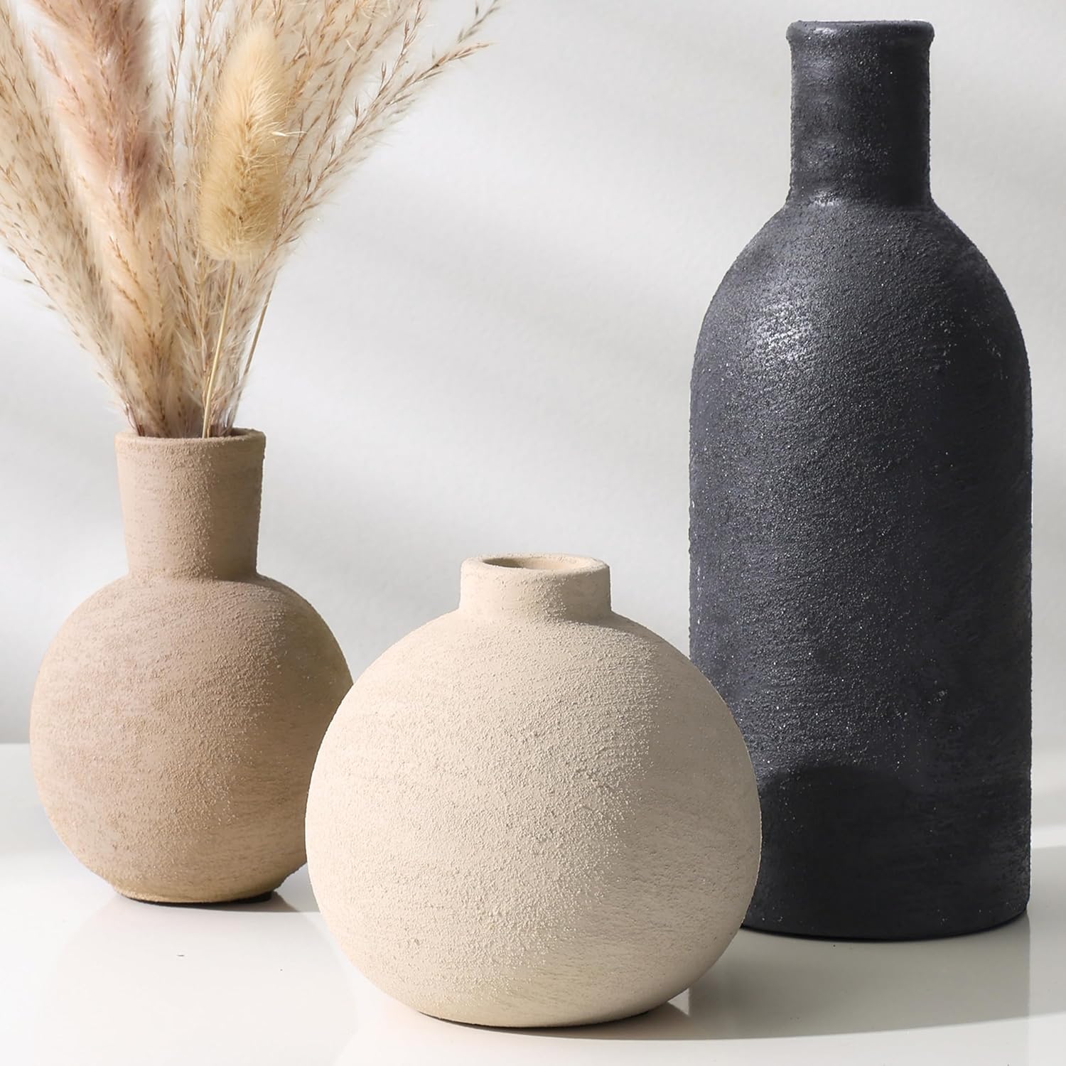 Ceramic Vase Set, Small Rustic Distressed Flower Vase in Pottery Decor, Modern Boho Farmhouse Decor for Pampa Grass, Dried & Fresh Flowers, Decorative Vase for Living Room, Kitchen, Entryway, Black
