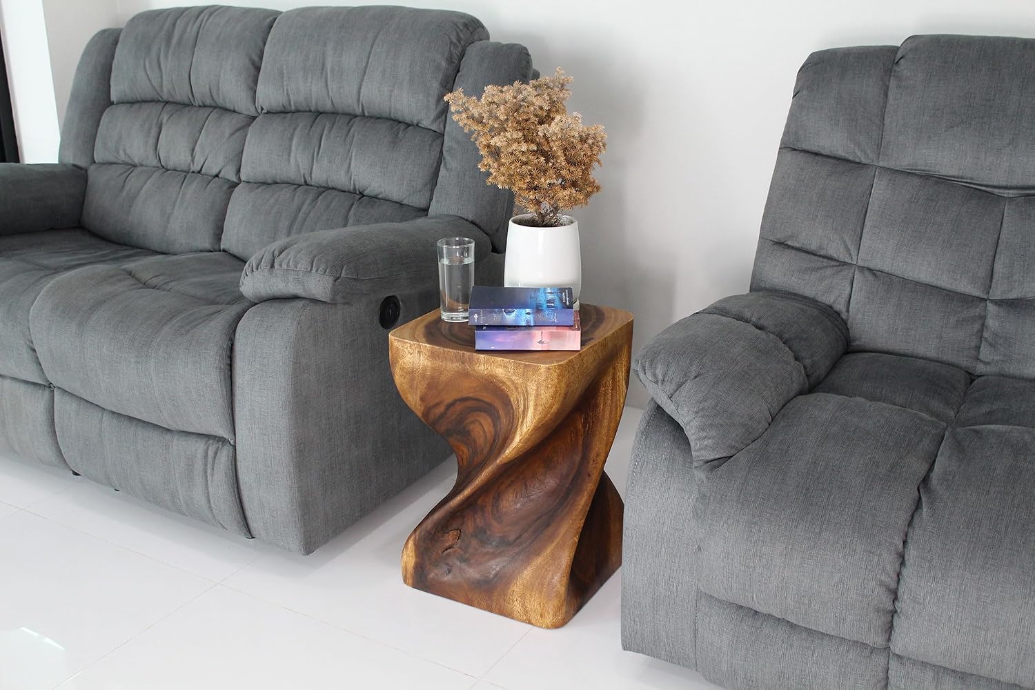 Haussmann Valeris Solid Square Twisted End Table 14 in SQ x 20 in H Walnut