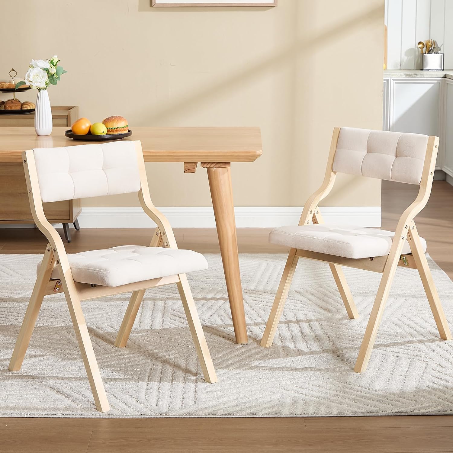 Folding Dining Chairs Set of 4,Padded Foldable Dining Chairs with Cushion,Portable Wooden Folding Chairs for Dining Rooms Kitchen Wedding and Party Indoor Beige