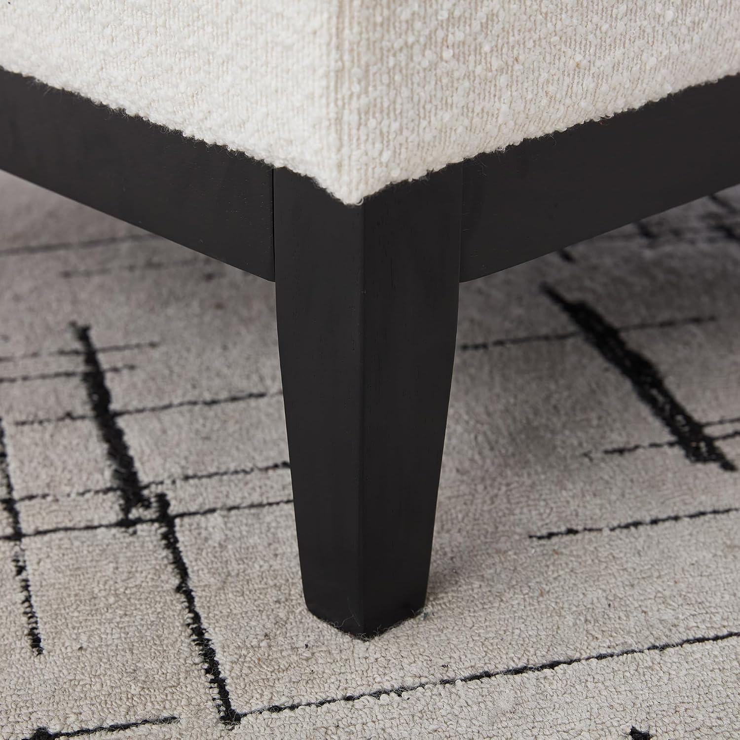 Setawix 33.86" Large Storage Ottomans for Living Room,Boucle Upholstered Ottoman Coffee Table with Tray,Mid Century Modern Ottoman Seat with Storage Footrest for Bedroom (Ivory+Black Legs)