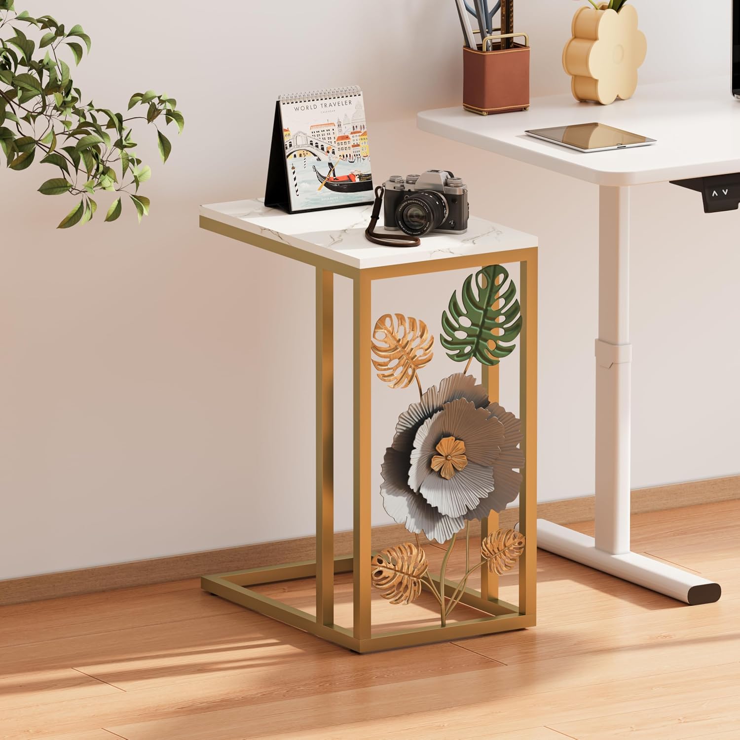 Antique C-Shape End Table with Faux Marble Top and Metal Flower Design, Narrow Gold Couch Side Table for Drink and Snack, Bedside Table, Laptop Table for Living Room, Bedroom