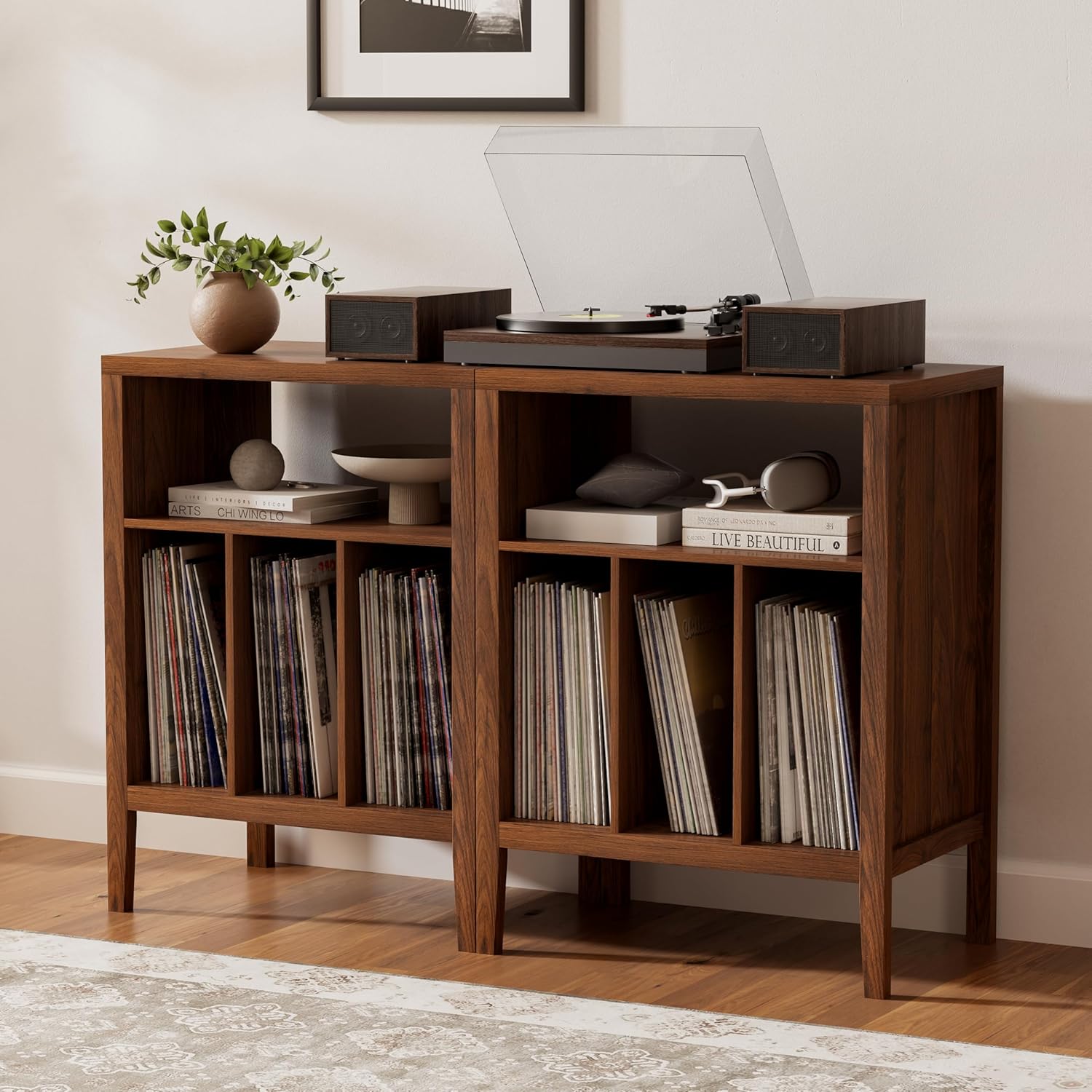 EYYTHUNG Record Player Stand with Vinyl Record Storage Holds up to 180 Albums, Large Turntable Stand Dispaly Shelf, Farmhouse Wood End Table for Bedroom, Living Room, Brown