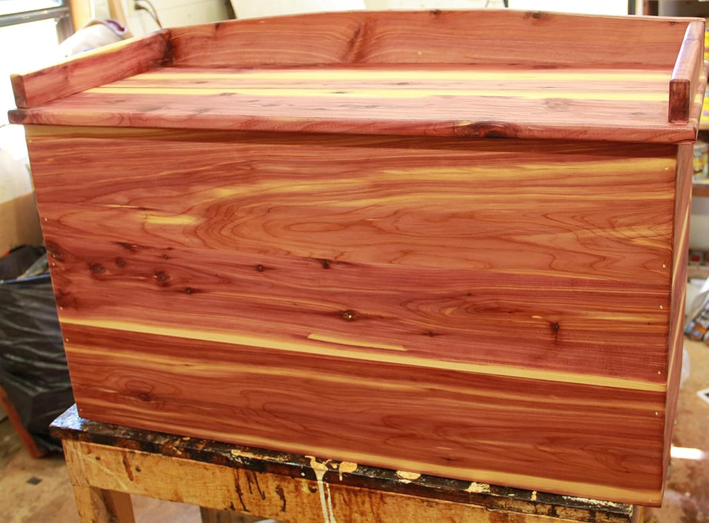 40" real wood cedar chest, hope and blanket box, storage for wool clothes, hunting clothes, baby items to be saved in tis chest
