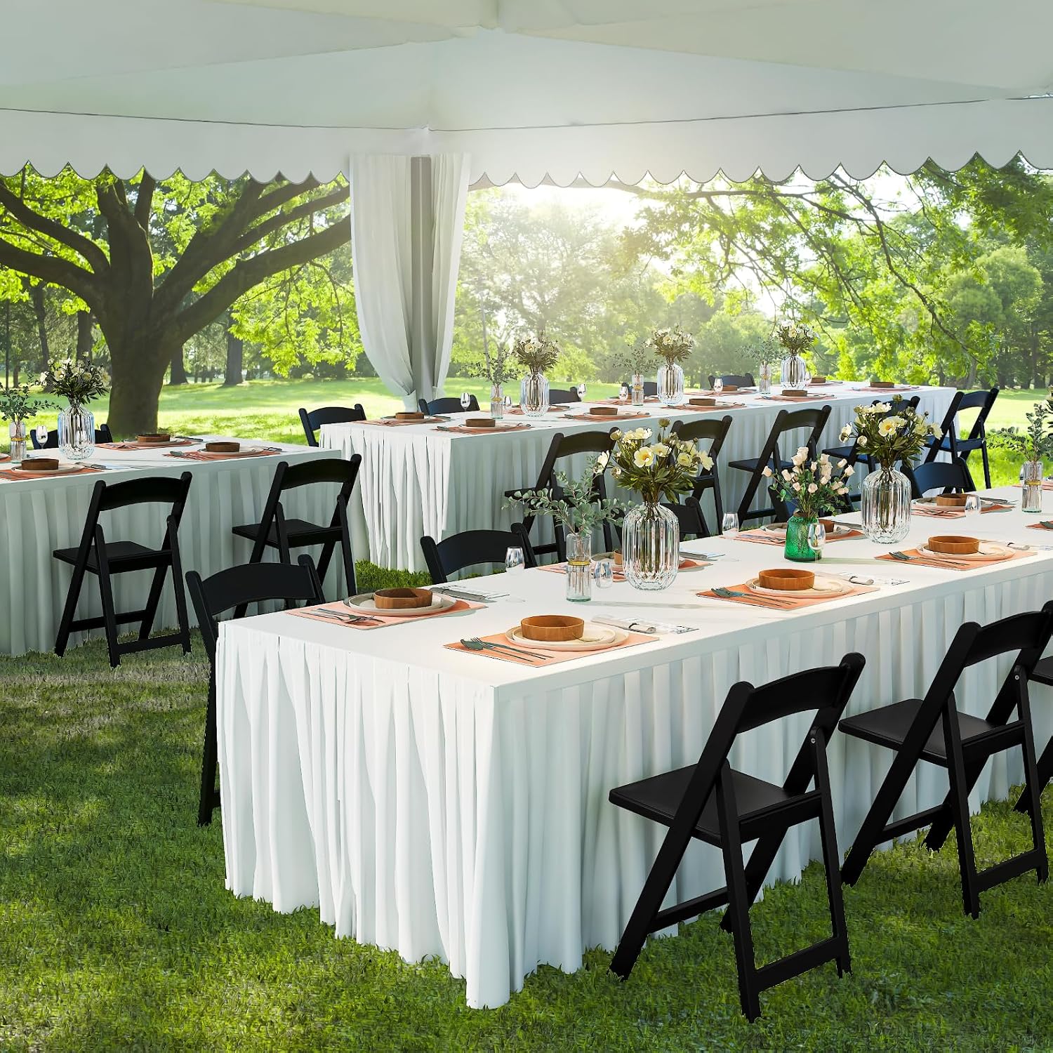 Resin Folding Chairs with Cushion - 4 Pack Black Folding Chairs, Lightweight Plastic Chairs, Comfortable Foldable Chairs for Wedding, Party, Home, Event, Indoor/Outdoor Use, 600lbs Capacity