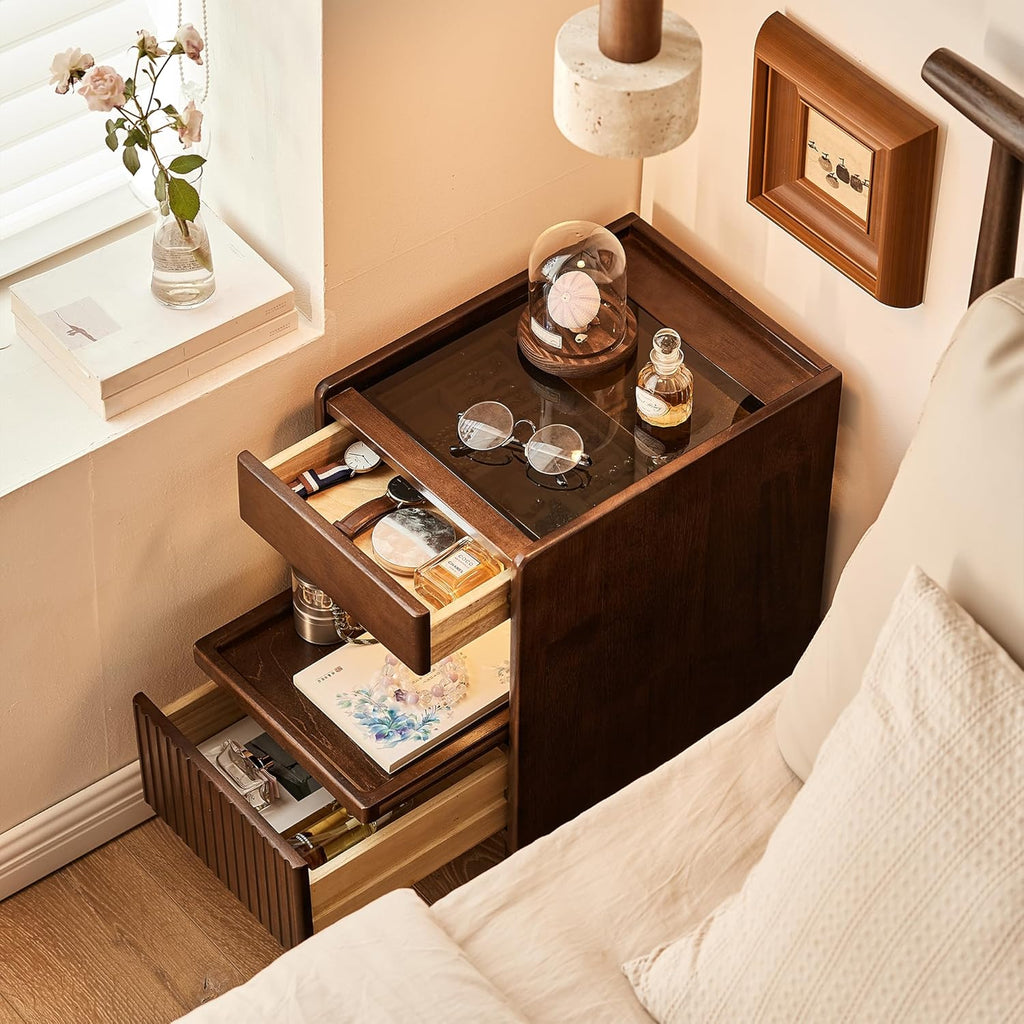 Solid Wood End Table with Glass Top and Drawers, Narrow Nightstand with Pull-Out Tray, Unique Bedside Table, Small Side Table with Storage for Bedroom, Living Room, Walnut