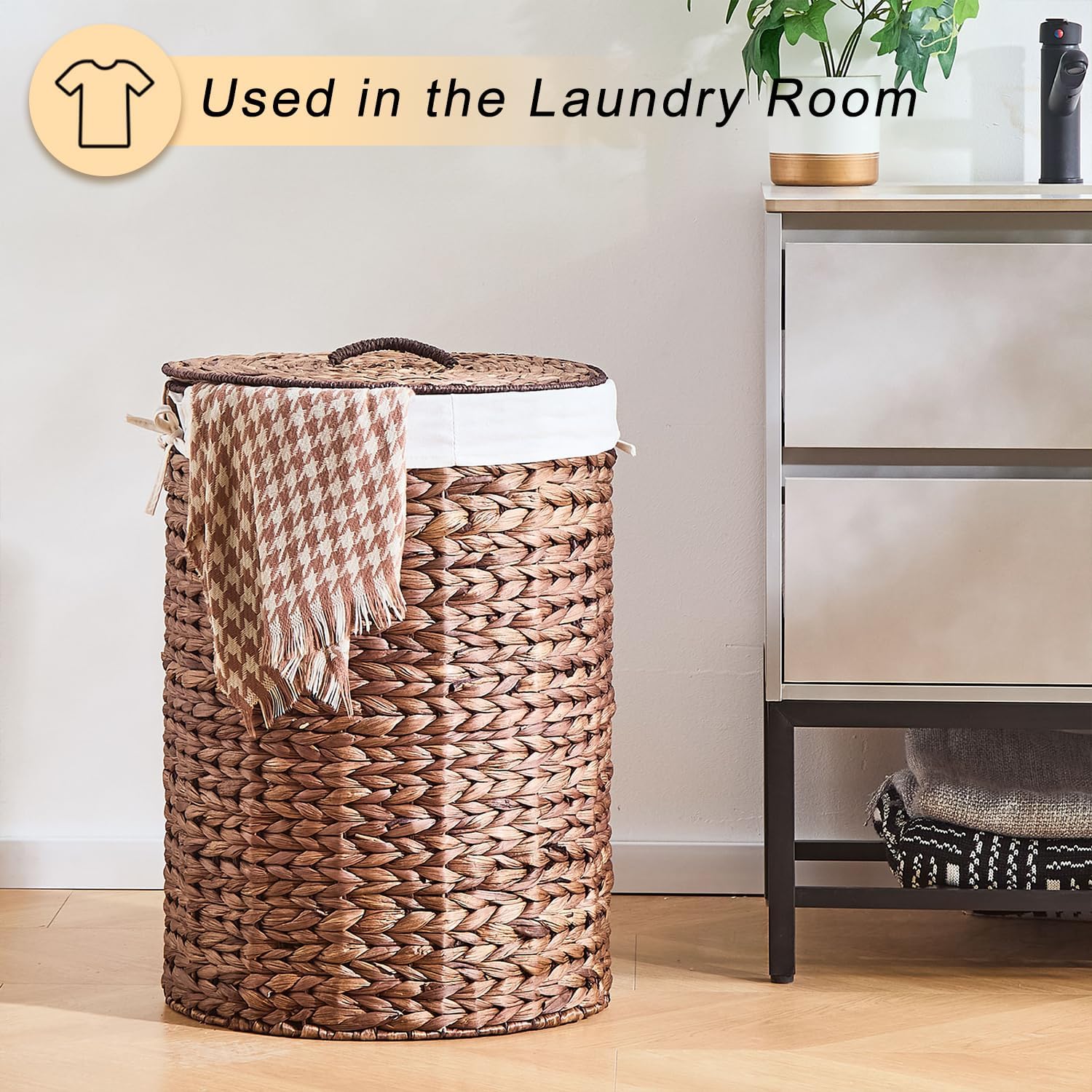 Round Water Hyacinth Laundry Hamper with Lid Handwoven Wicker Basket with Handles for Dirty Clothes, Storage, and Organization Ideal for Bedroom, Bathroom, and Laundry Room, No Assembly Required, 90L