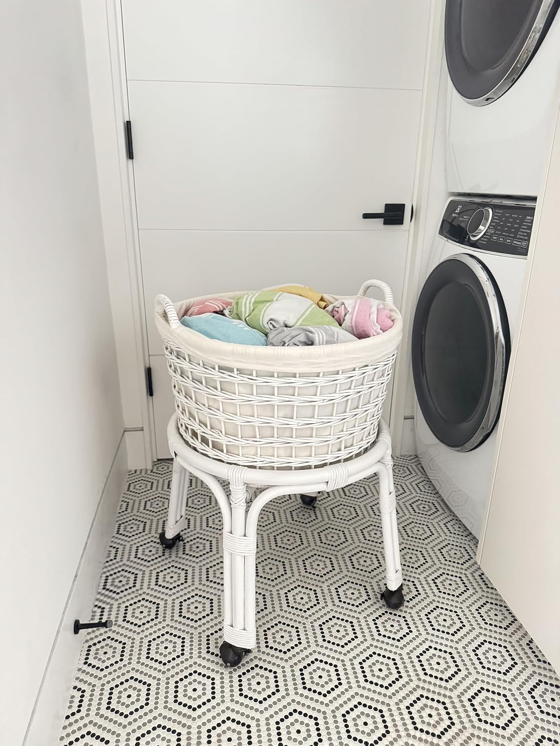 KOUBOO Rolling Wicker Laundry Basket, Handwoven Wicker Hamper with Removable Cotton Liner, Stand, & Locking Caster Wheels (White)