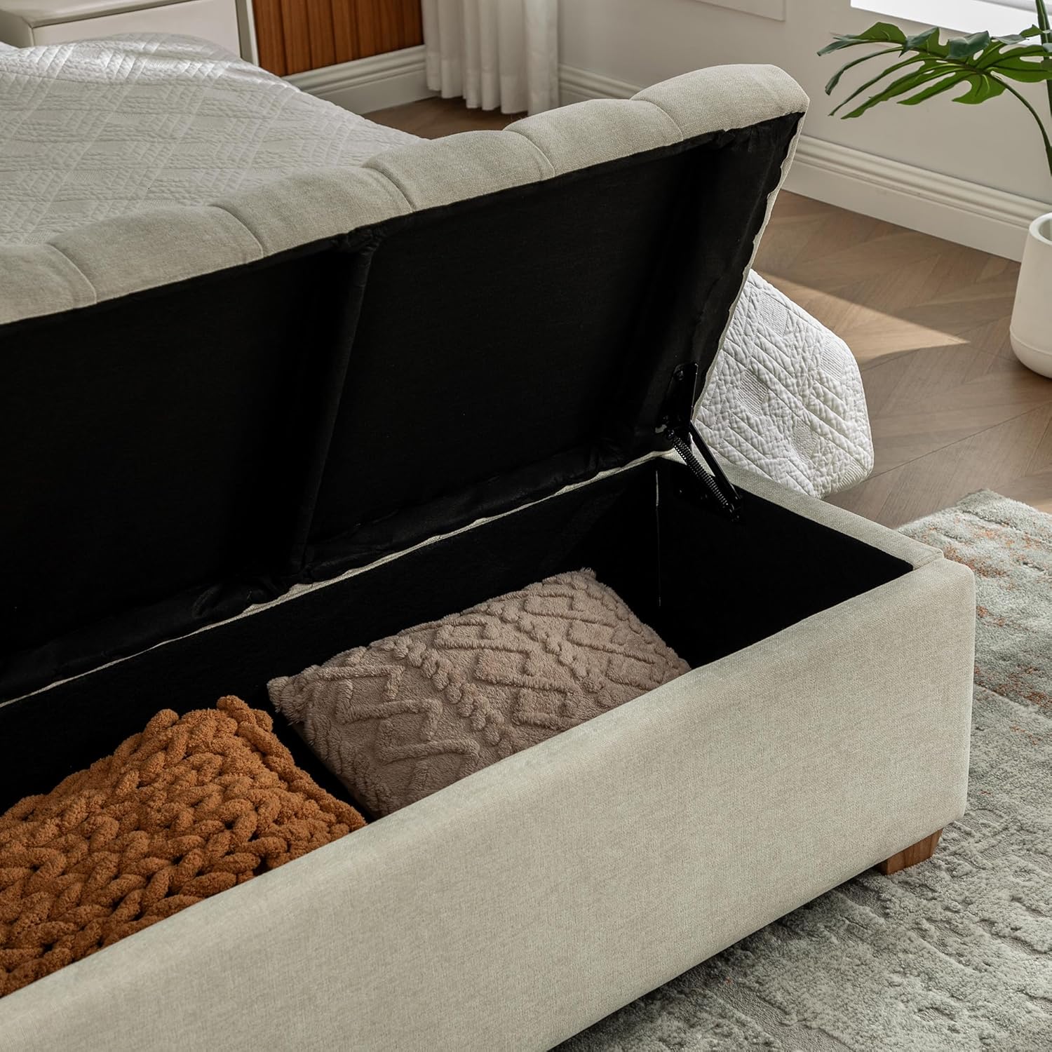 60.2'' Wide Upholstered Storage End of Bed Bench, Tufted Flip-Top Accent Window Bench Footrest Stool Ottoman with Legs for Living Room, Bedroom, Entryway, Dining Room, Dorm, Corner (Beige+Chenille)