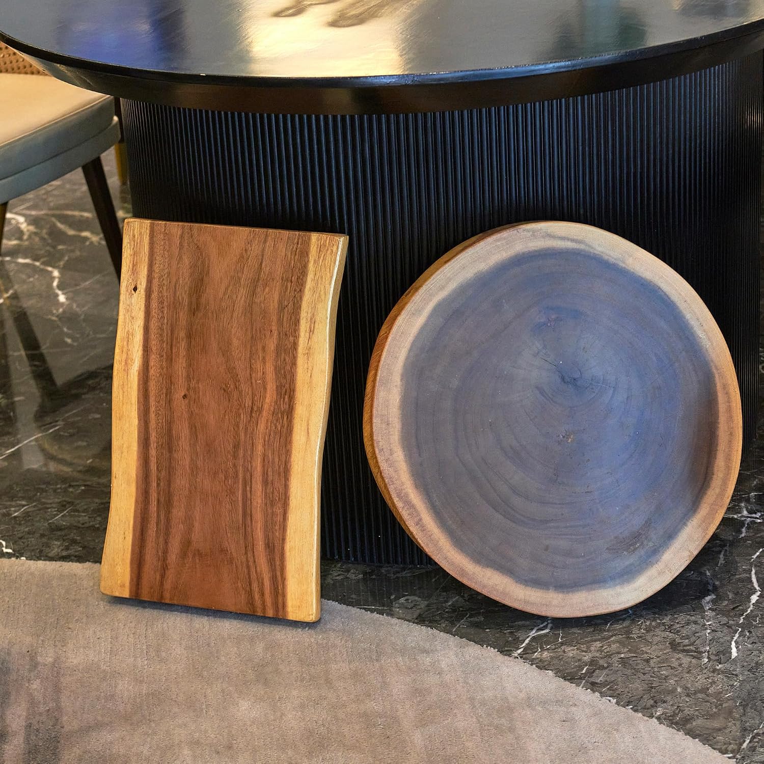 Natural Solid Wood Slab Side Table Top 15.7"x15.7"x1.96" Round Handmade Live Edge Handcrafted Plate Wooden Board for DIY Epoxy Resin End Table Slice Slab Untreated Wall Home Décor