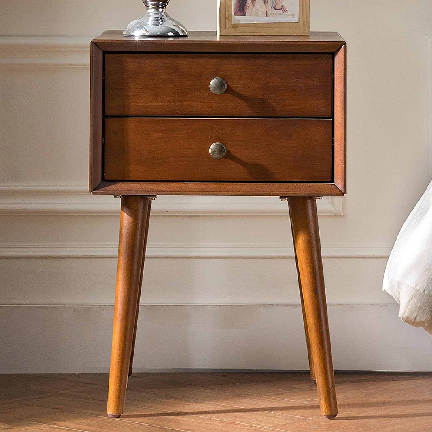 KEIKI Mid Century Modern Night Stand, Space Saving Nigtstand with 2 Big Drawers, Bedroom Bedside Coffee Table for Drink, Sofa Bed Side Desk Tables for Apartment Living Room, Easy Assembly, Walnut