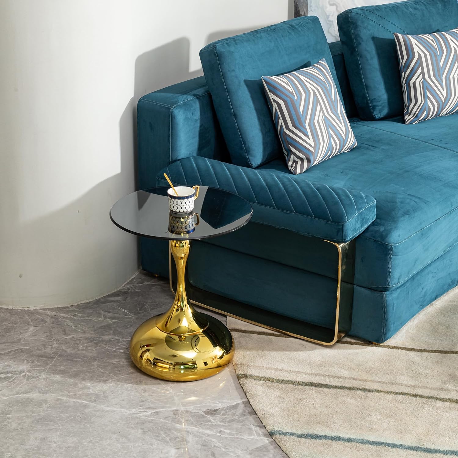 Luxury Round End Table Gold Metal Base 17.7inch Black Tempered Glass Top Modern Small Side Table Living Room Table Sofa Small Coffee Tables Cute Shape (Glod+Glass)
