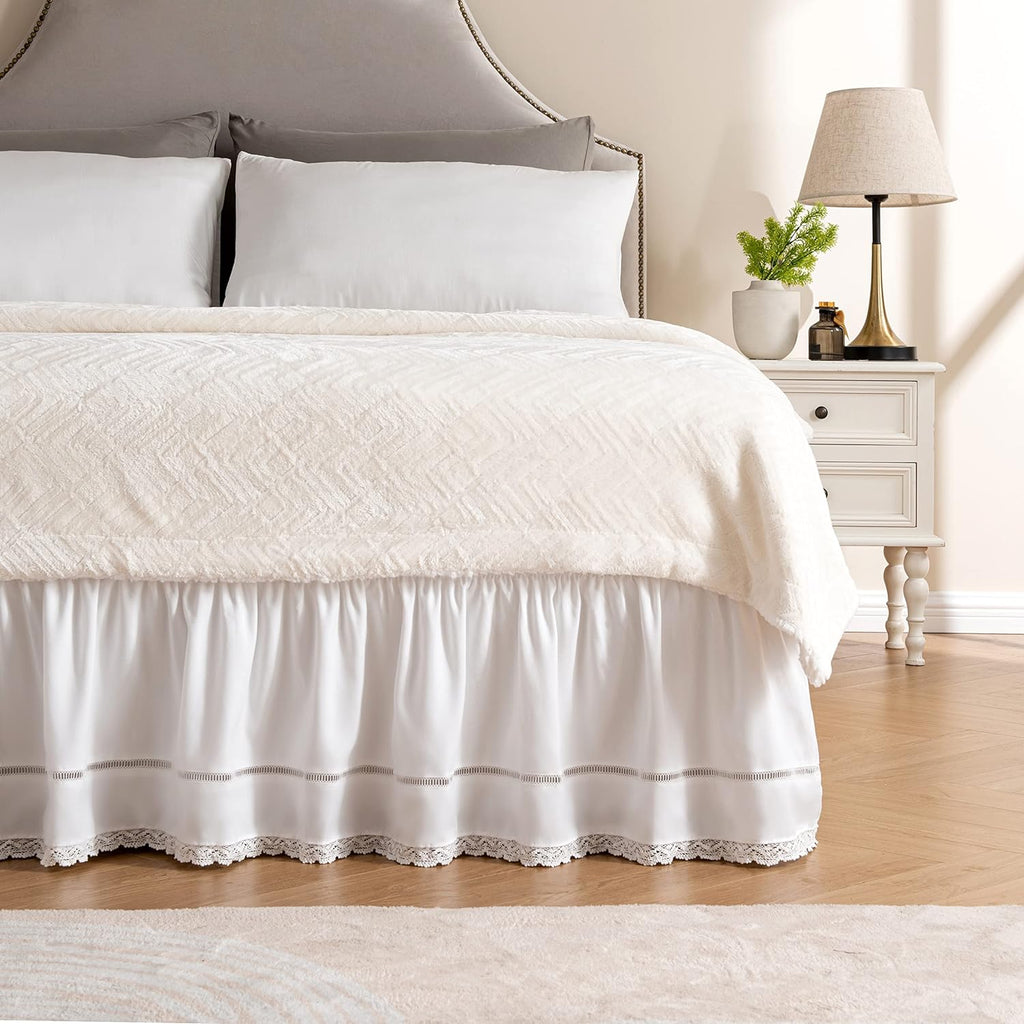 MIYE Wrap Around Ruffled Lace Bed Skirt, Elastic Dust Ruffle with Adjustable Belts, Easy to Put On, Bed Frame Cover, Machine Washable (Floral Lace/White, King/Queen-15 Drop)