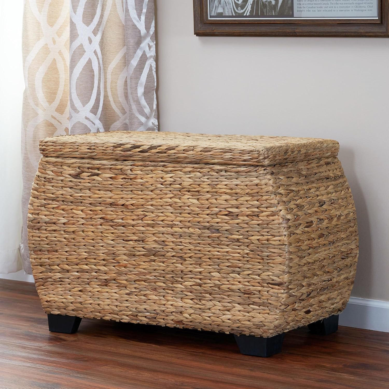 Household Essentials Large Curved Wicker Storage Chest with Liner | Water Hyacinth, Natural