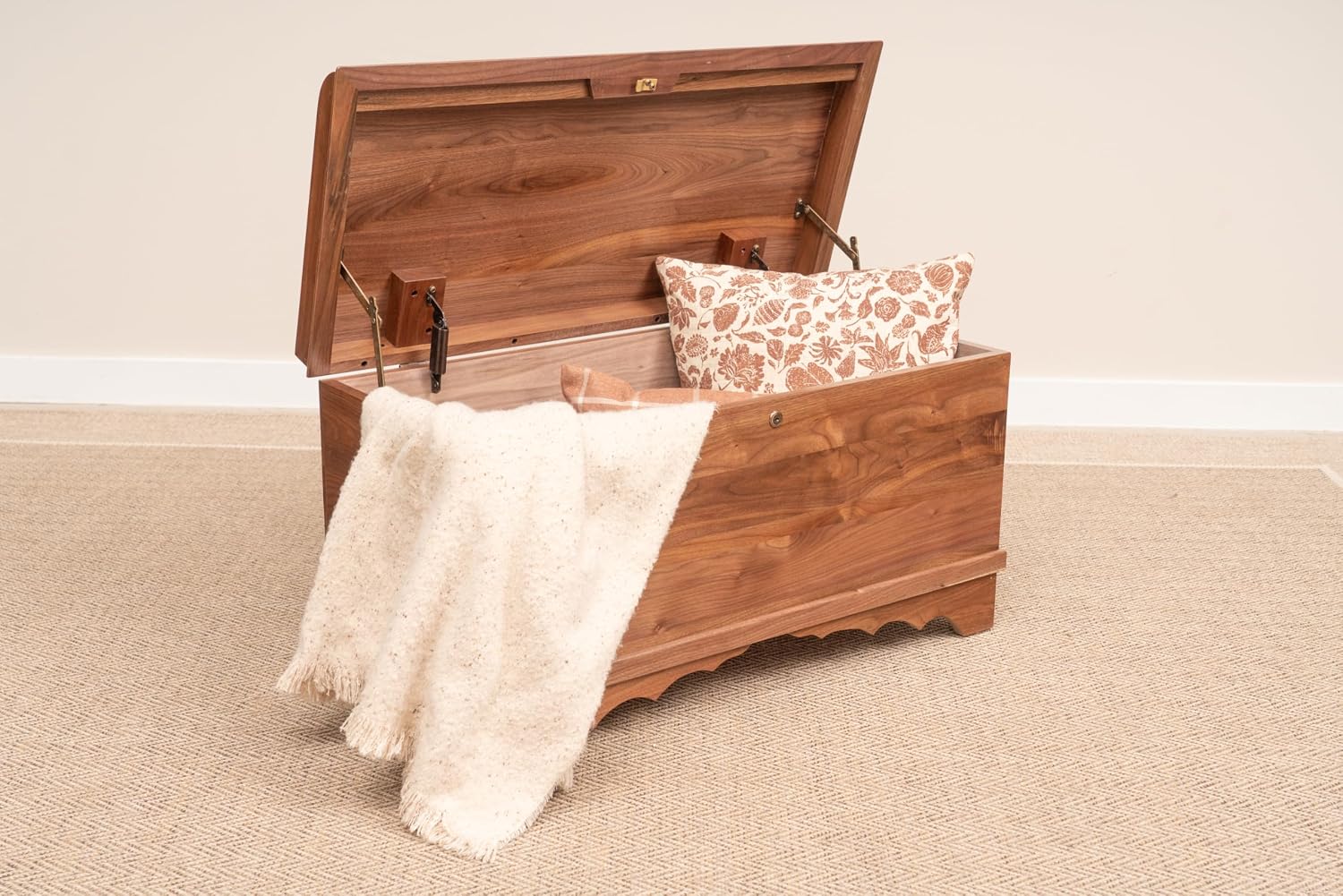 Rustic Red Door Co. Cedar Hope Chest with Waterfall Top, Amish Made Wooden Storage Trunk Box for Bedroom, Blanket, Clothes, Anti-Slam Hinges and Lock, 46", Walnut Wood, Natural Stain