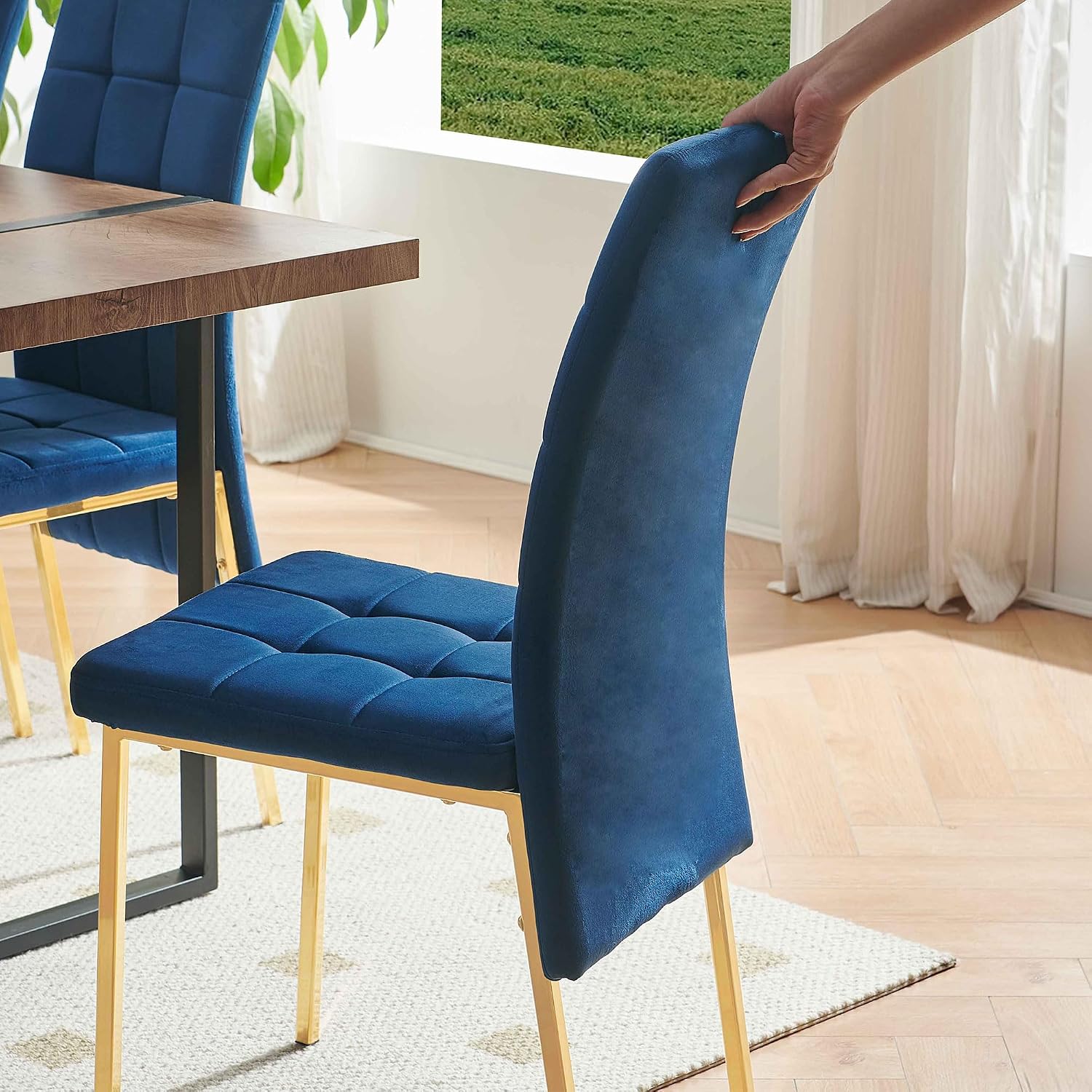 NORDICANA Upholstered Velvet Dining Chairs for 6, Classic High Back Kitchen Chairs Set of 6, Tufted Side Chairs, Golden Color Metal Legs, Navy Blue