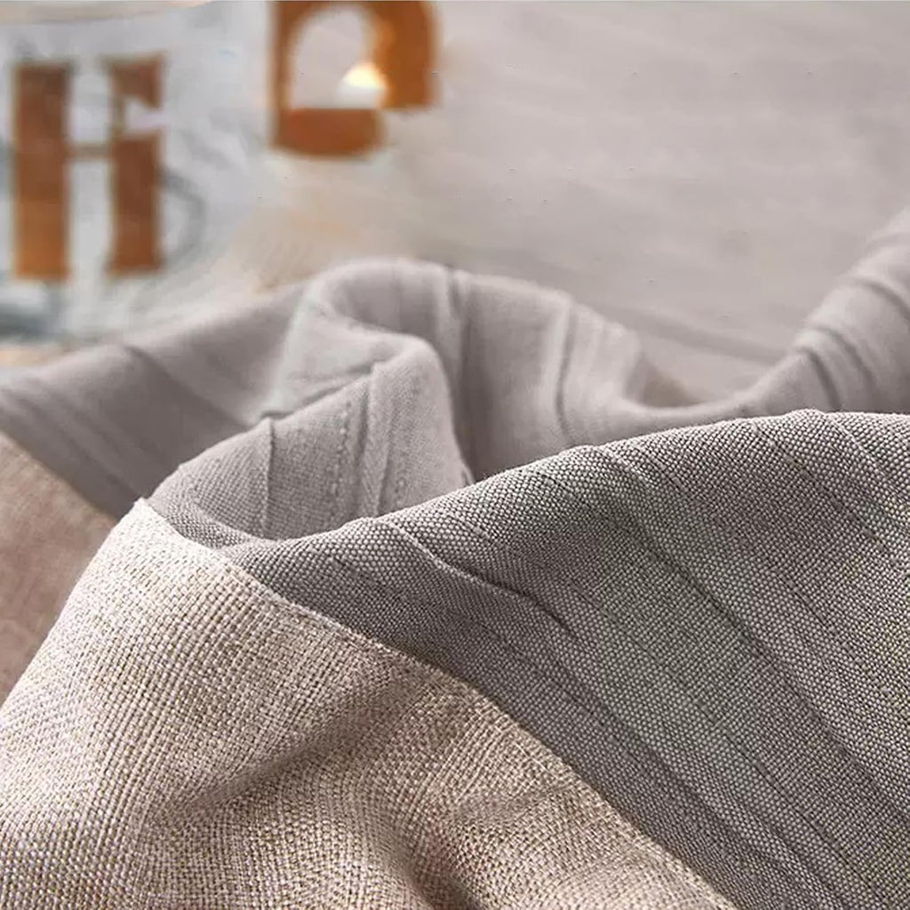 Grey Bed Runner 102 x 20 Inch Striped Seersucker Textured Bed Scarf for King Size Bed Elegant Grey Patchwork Quilted Runner Decorative for Hotel Bedroom (180cm & 200cm Bed, 1 Piece)