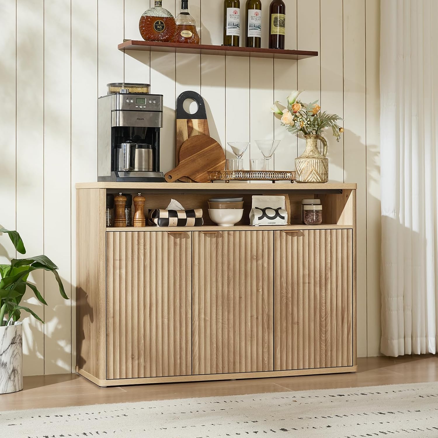 LEYAOYAO Buffet Cabinet with Storage, 45" Wide Fluted Accent Sideboard Credenza with 3 Doors & Open Storage Shelf, Modern Kitchen Wood Media Console Cabinet for Living Room, Entryway, Natural Oak