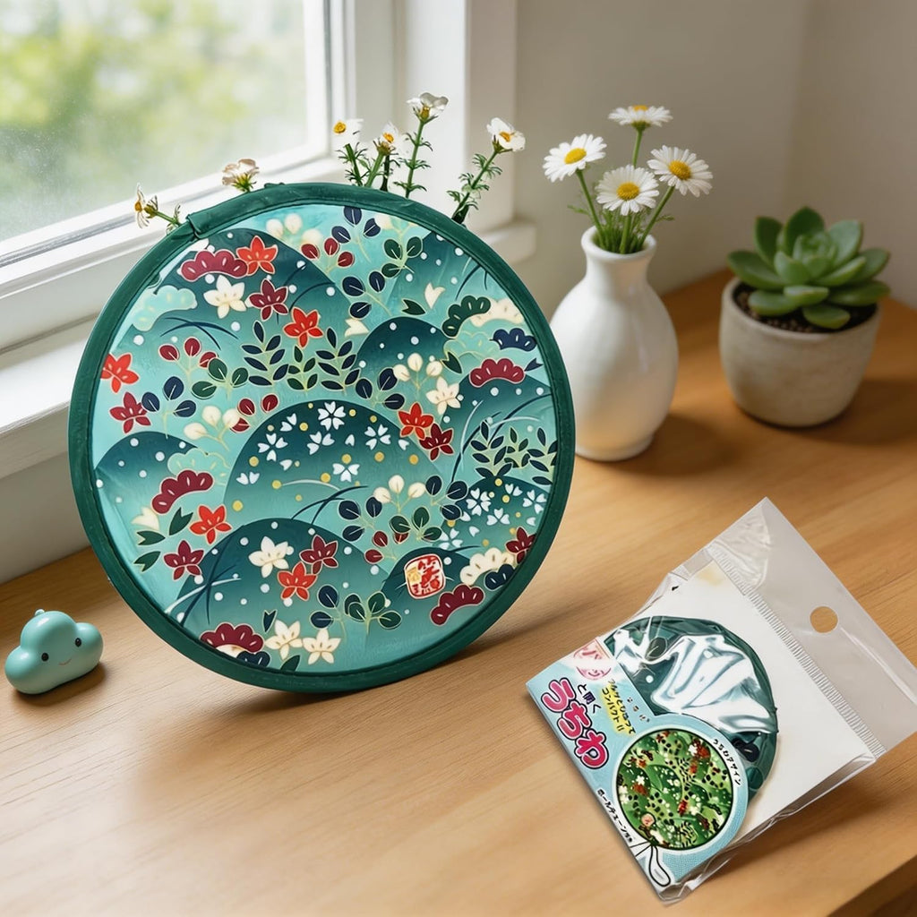 4pcs Vintage Folding Fan, Portable 8.26Inches Mini Round Fan, Ideal Gift for Valentine's Day, Birthdays, and Parties, a Daily Essential,Blue + Red + Pink + Green