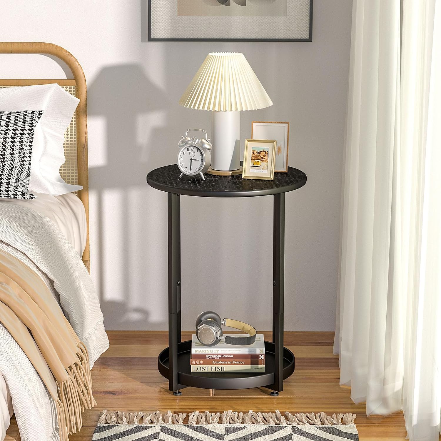 Small Round Side Table, 2 Tiers End Table, Nightstand with Metal Storage Shelf for Small Spaces, Living Room, Bedroom, Black