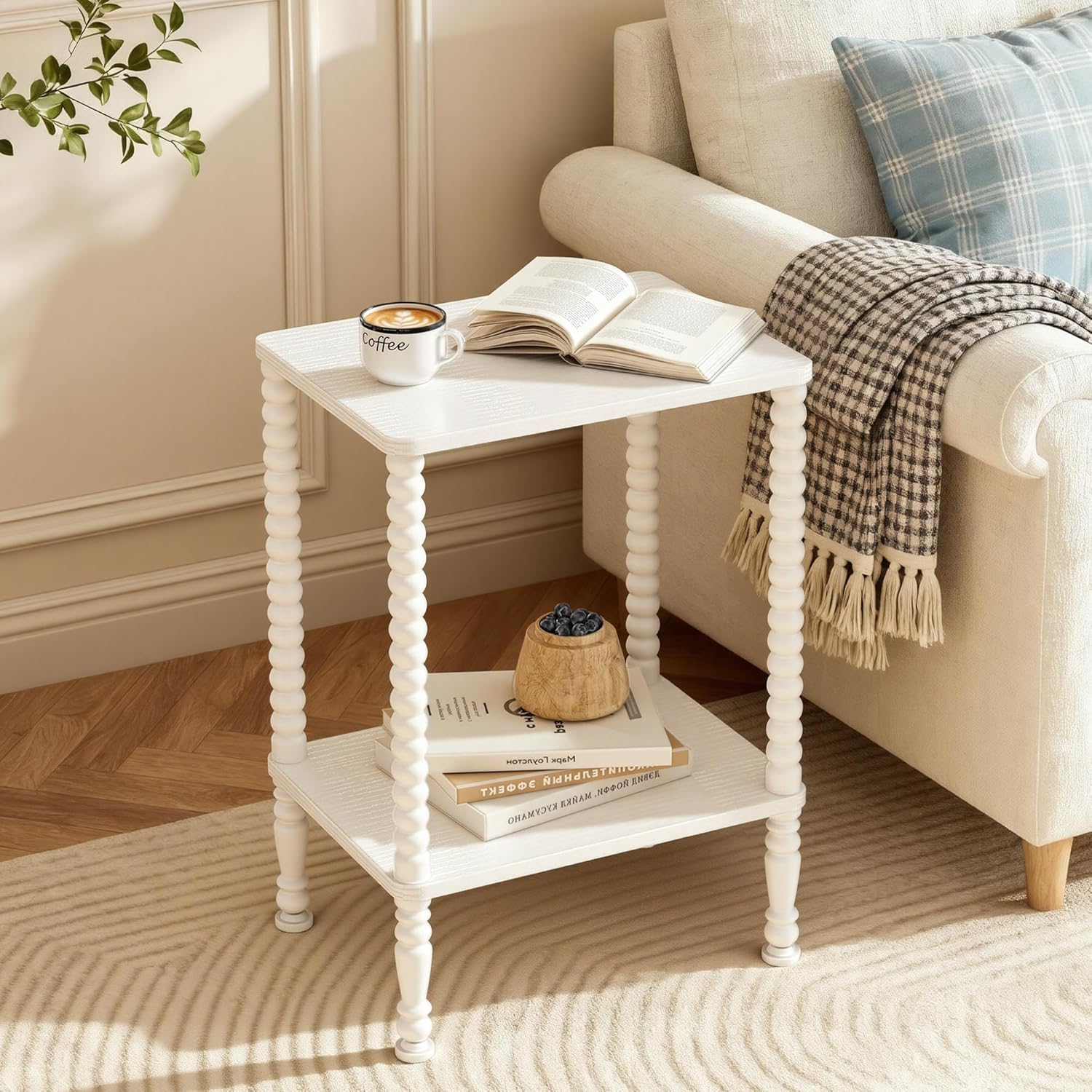 Side Table, Small End Table, 2-Tier Nightstand with Storage Shelves, Coffee Table for Small Spaces, Curved Design, Sofa Table for Living Room, Bedroom, White