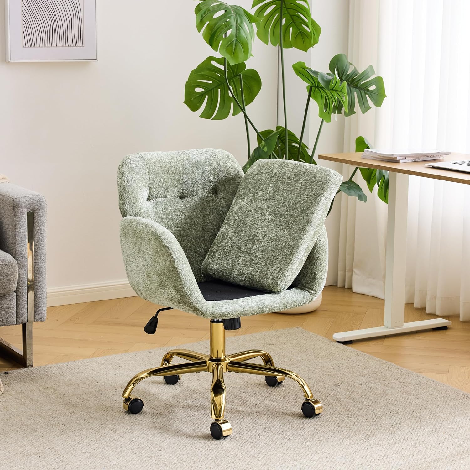 VINGLI Comfy Fuzzy Vanity Chair, Swivel Makeup Chair with Wheels, Upholstered Height Adjustable Armchair with Gold Base, Modern Ergonomic Desk Chair for Bedroom, Home Office, Olive Green