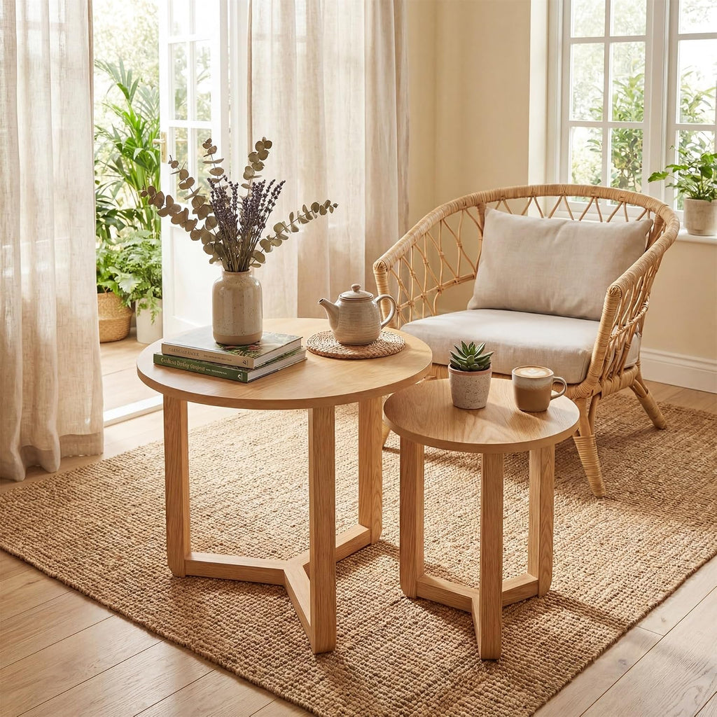 Tangkula Round Nesting Coffee Table Set of 2, Farmhouse End Tables with Solid Rubber Wood Tripod Legs, Compact Sofa Side Tables for Living Room Bedroom Small Spaces (Natural)
