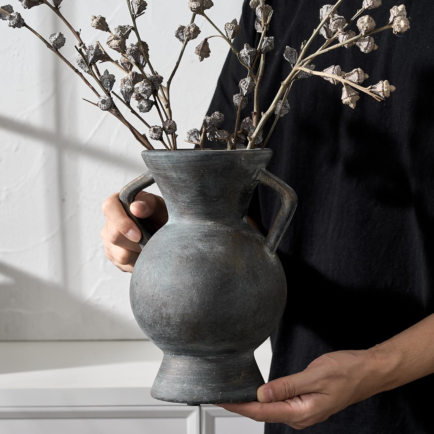 LUKA Antique Ceramic Vase with 2 Handle,9.25 inches Rustic Vase Minimalist Decor, Decorative Vases for Home Decor, Table, Living Room, Shelf, Christmas Decoration(Large,Black and Gold)