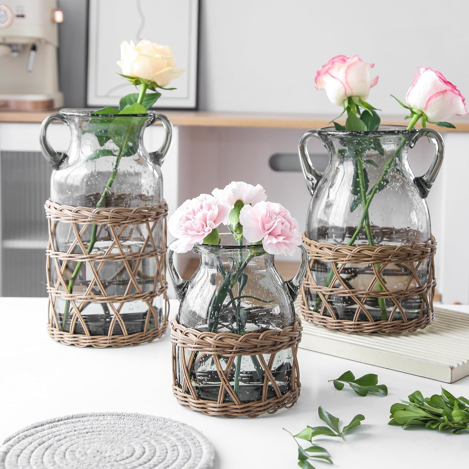 KIANG Hand Blown Colorful Glass Vase with Handle, Flower Vase Decor for Home Decoration, Vases for Centerpieces, Wedding Party, Hotel, Restaurant