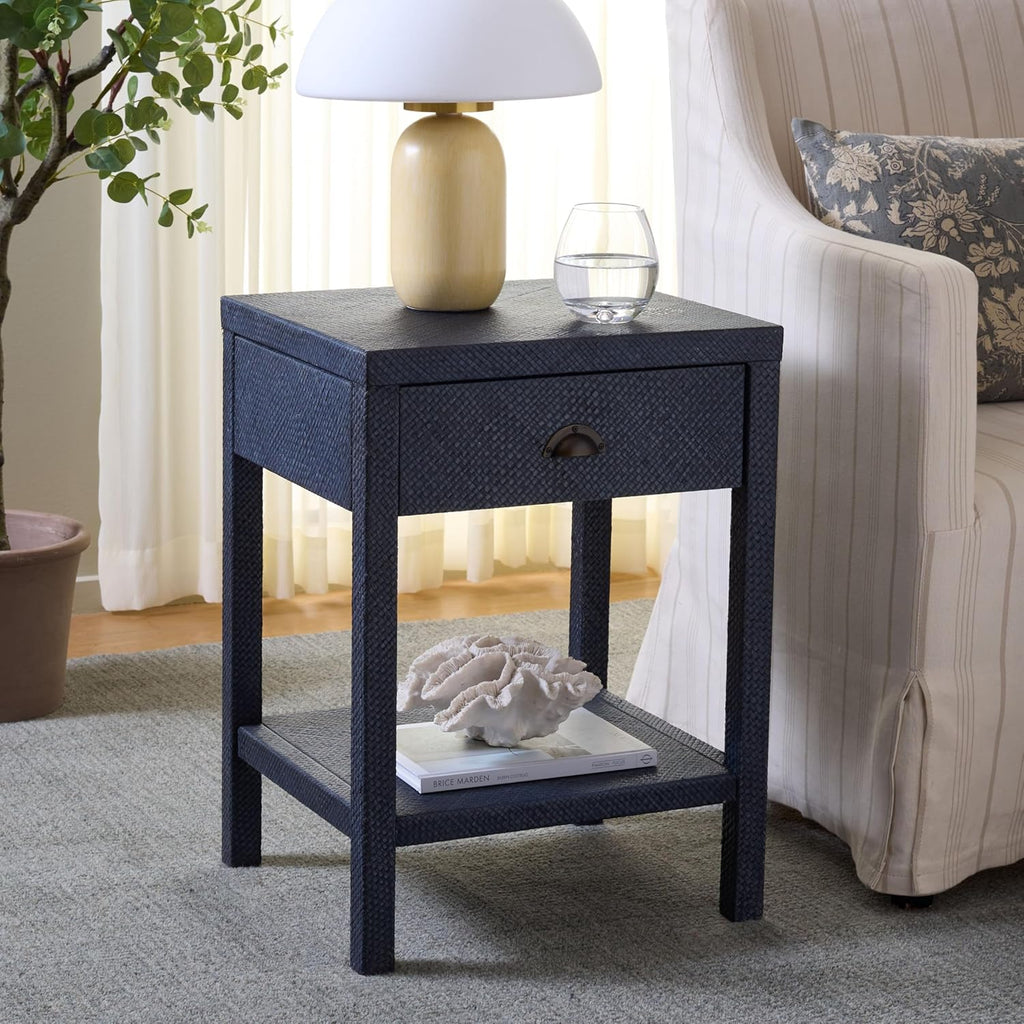 SAFAVIEH Home Collection – Epke Navy 1-Drawer 1-Shelf Accent Table, Woven Raffia Design, Fully Assembled (ACC6616C)