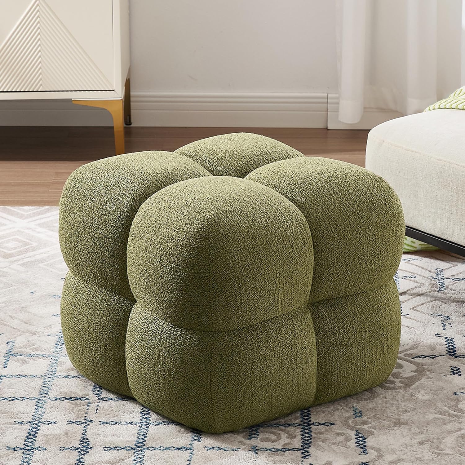 ONEVOG Olive Green‌ Modern Ottoman, 21" Square Fuzzy Couch Sherpa Pouf Ottoman, Tufted Cute Boucle Fabric Foot Stools, Upholsered Footrest & Coffee Table & Vanity Chair for Living Room Bedroom, Dorm