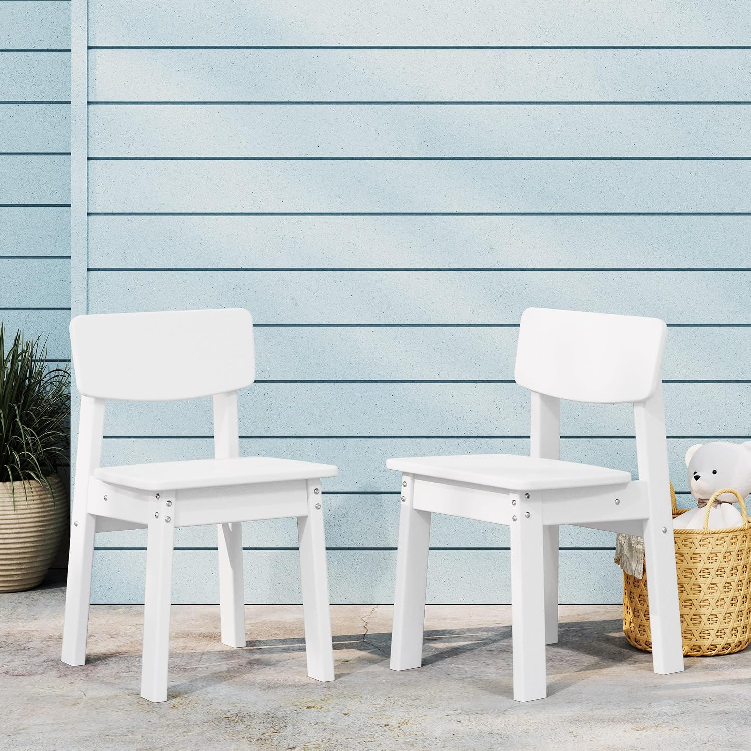 WestinTrends Tiny Terraces Outdoor HDPE Kids Modern Plastic Toddler Dining Chairs (Set of Two), White