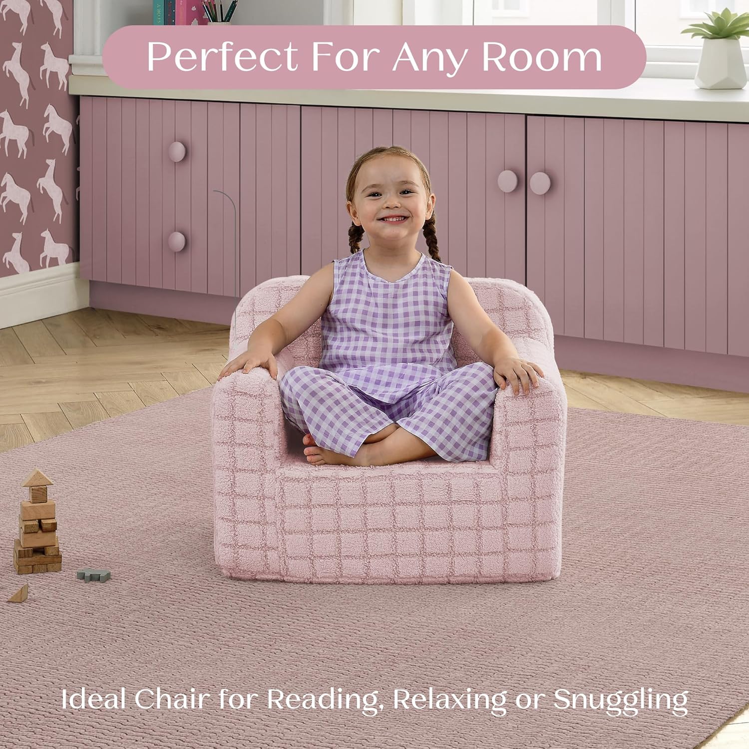 Delta Children Checkered Cozee Chair, Pink