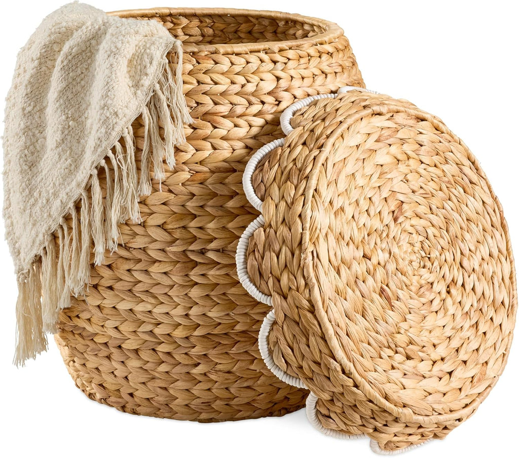 Best Choice Products Scalloped Multipurpose Hyacinth Storage Basket, Plant Décor, Handwoven Organizer Tote for Bedroom, Living Room, Nursey, w/Lid - Natural with White Trim