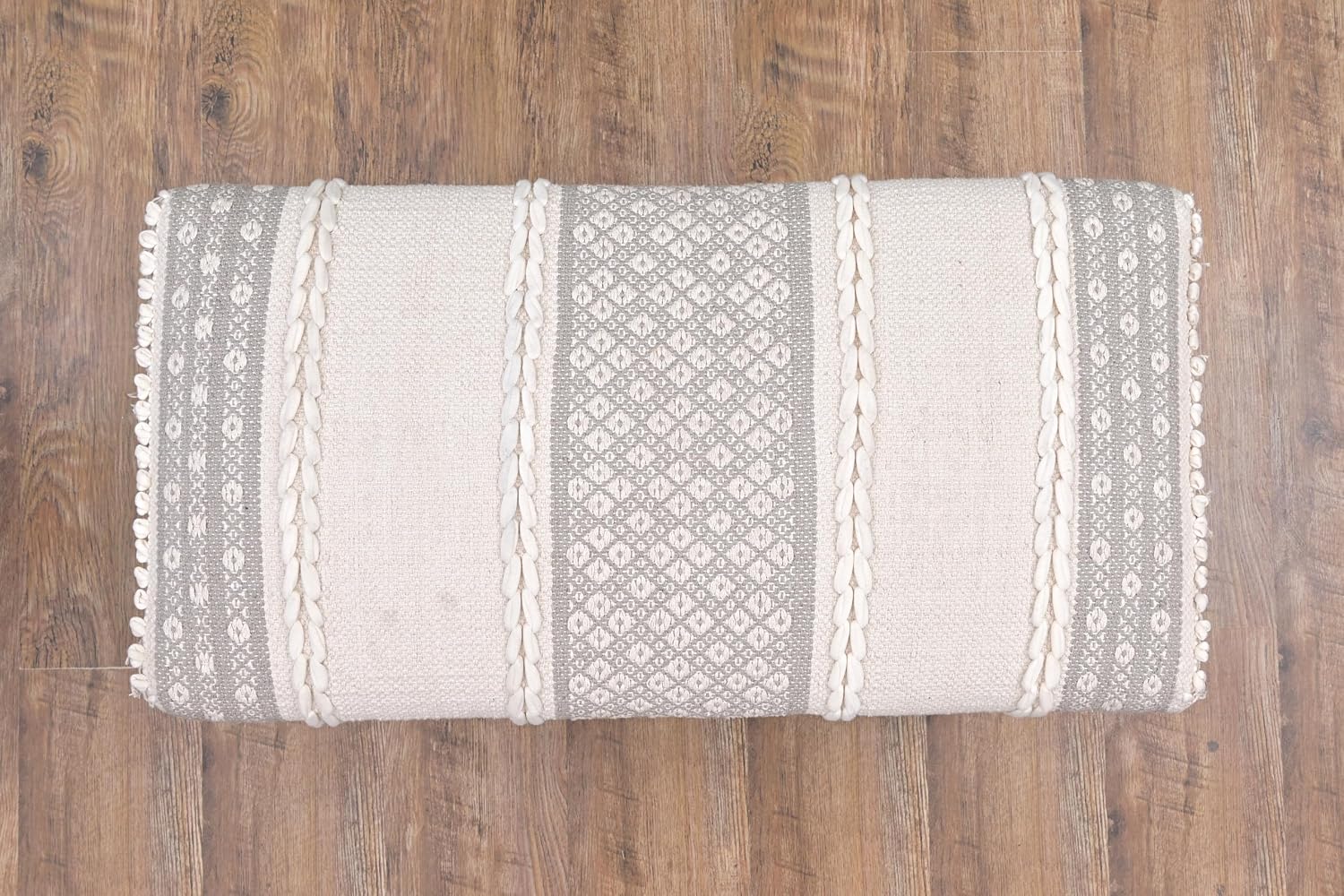 Entryway Mango Wooden Bench Table for Home Dining Room Bedroom| 2 Seater Bench | Modern Design Handmade Cotton Fabric upholstered 31.4" D x 15.7" W x 17.7" H(White)