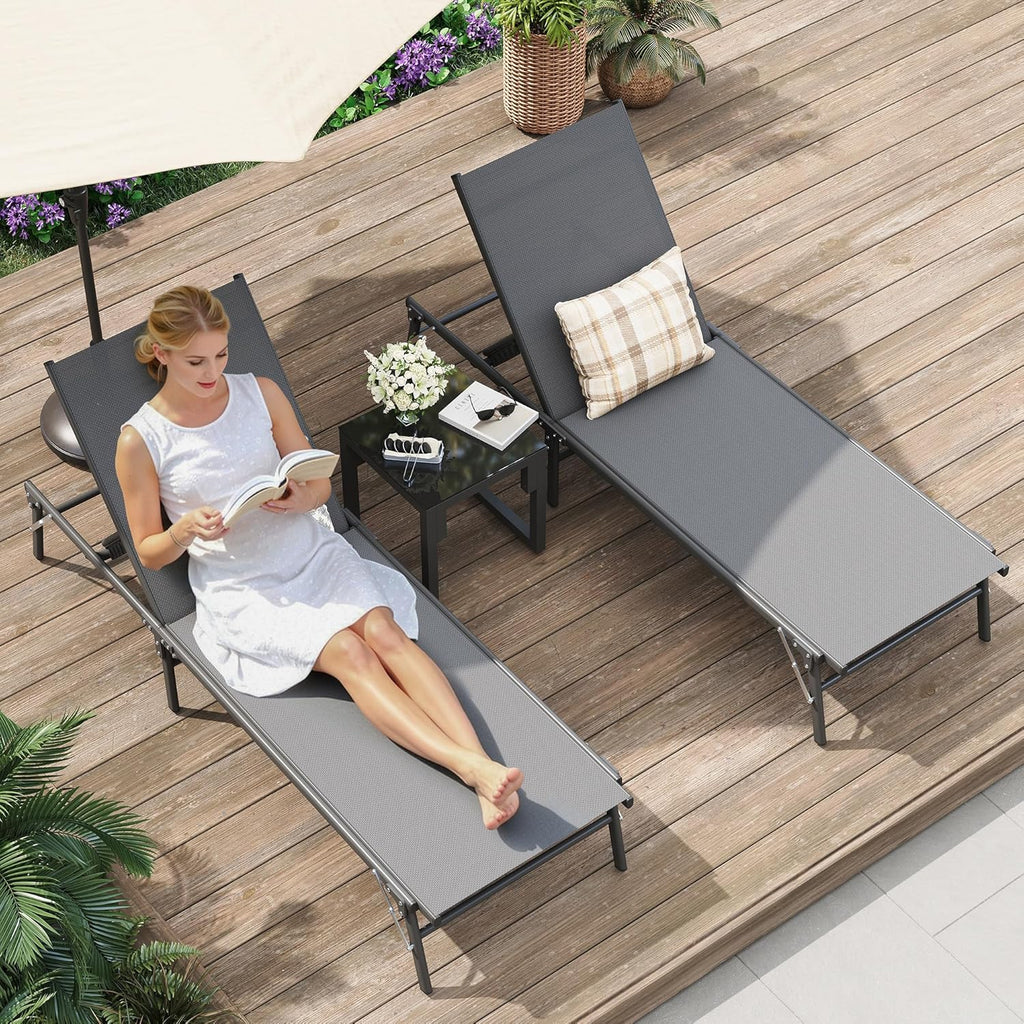 Amopatio Foldable Patio Lounge Chairs Outdoor Portable Pool Chaise Lounge Set of 2 with Side Table for Outside, Weather Resistant, 5-Position Adjustable Backrest, 400 LBS Capacity,Gray