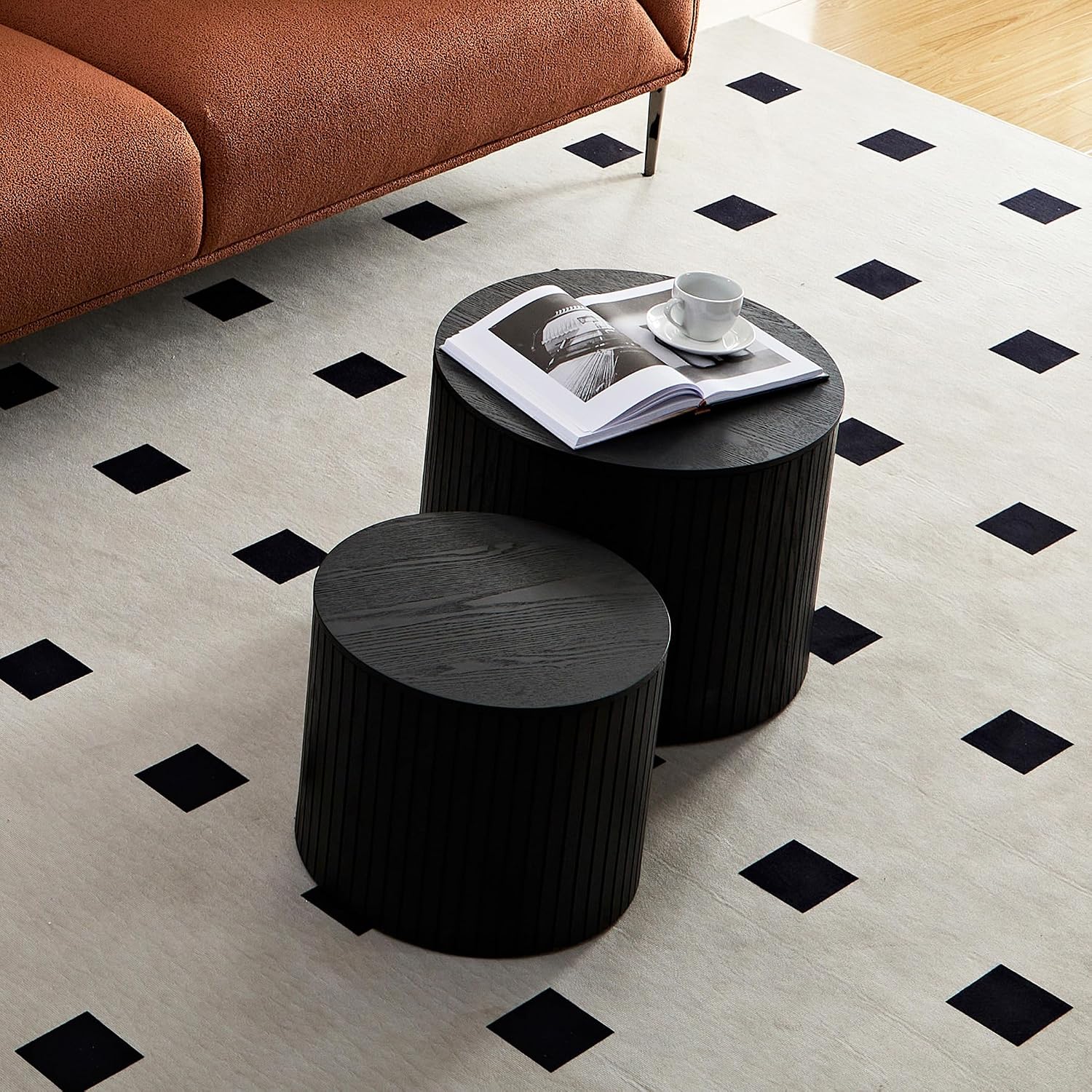 Round Storage Side Table Set of 2, Nesting Coffee Tables with Hidden Storage, Modern Wood Accent End Table for Living Room, Bedroom, Small Space, Minimalist Bedside Table, No Assembly(Black)