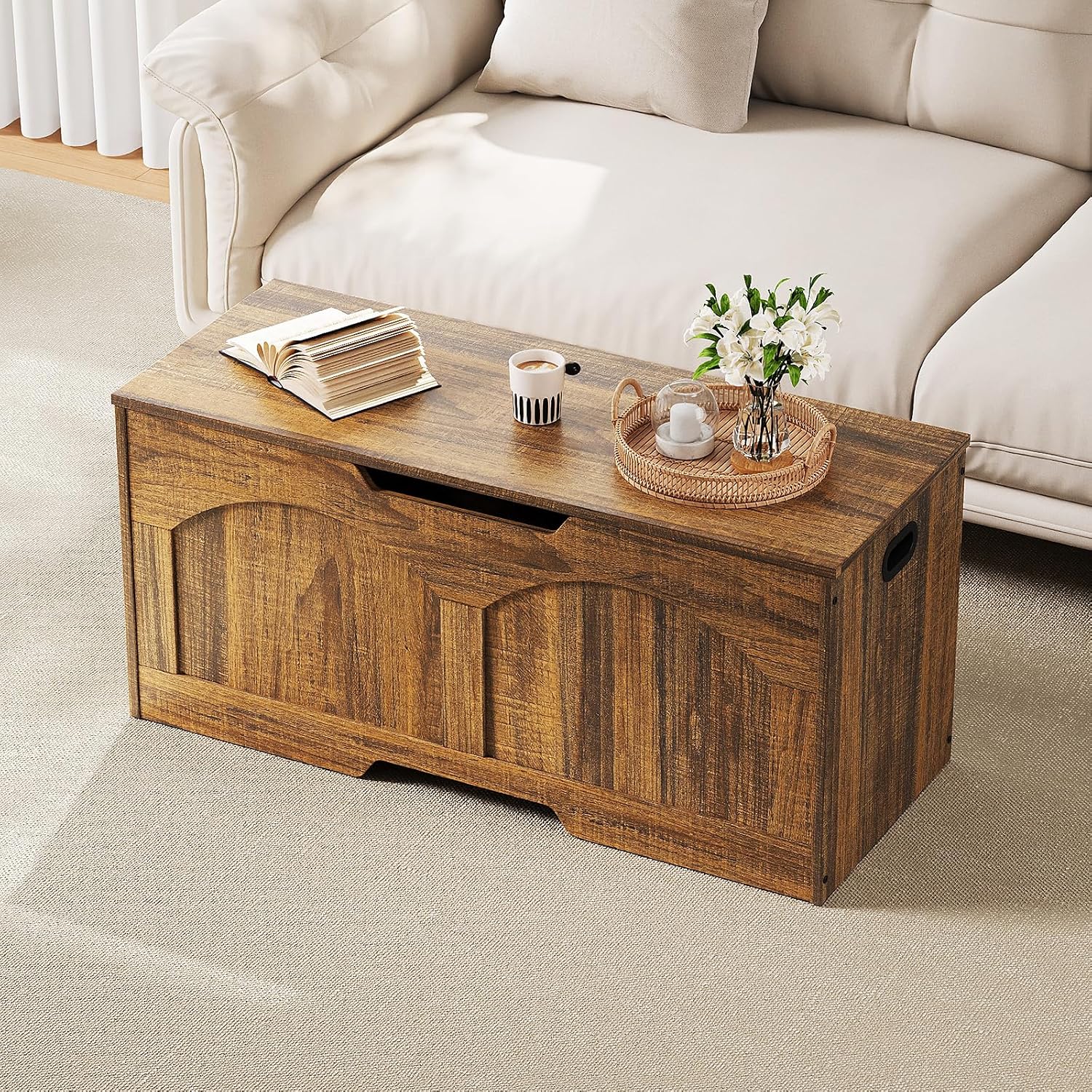 oakvivo Storage Chest, 31.5" Storage Bench with 2 Safety Hinges, Farmhouse Style, 31.5 x 15.7 x 18.3 Inches, U-Shaped Opening for Entryway, Bedroom, Living Room, Supports 330 lb, Rustic Brown