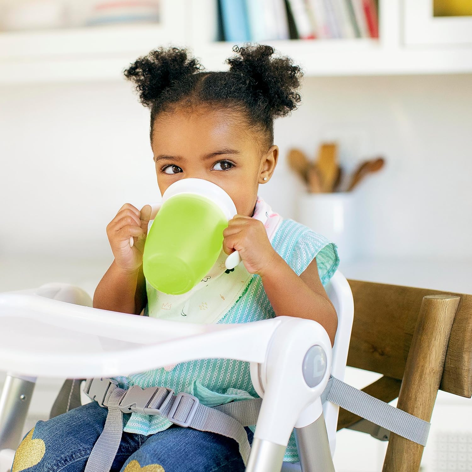 Munchkin® Snack™ Catcher Toddler Snack Cups, 2 Pack, Blue/Green & Miracle® 360 Trainer Sippy Cup with Handles, Spill Proof, 7 Ounce, 2 Pack, Green/Blue